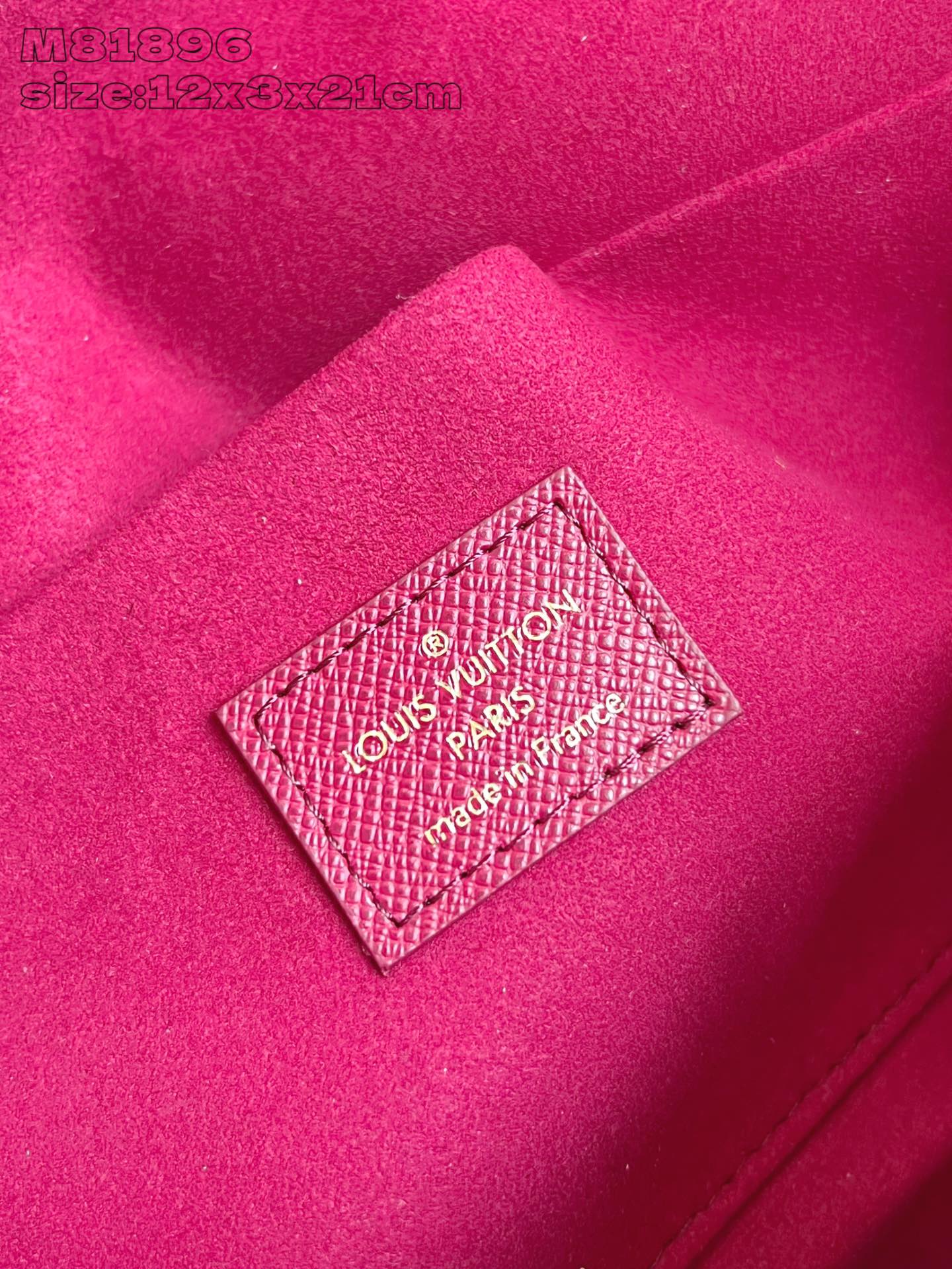 【顶级原单 M81896老花 】本款 Pochette Félicie 链条包选用 Monogram 帆