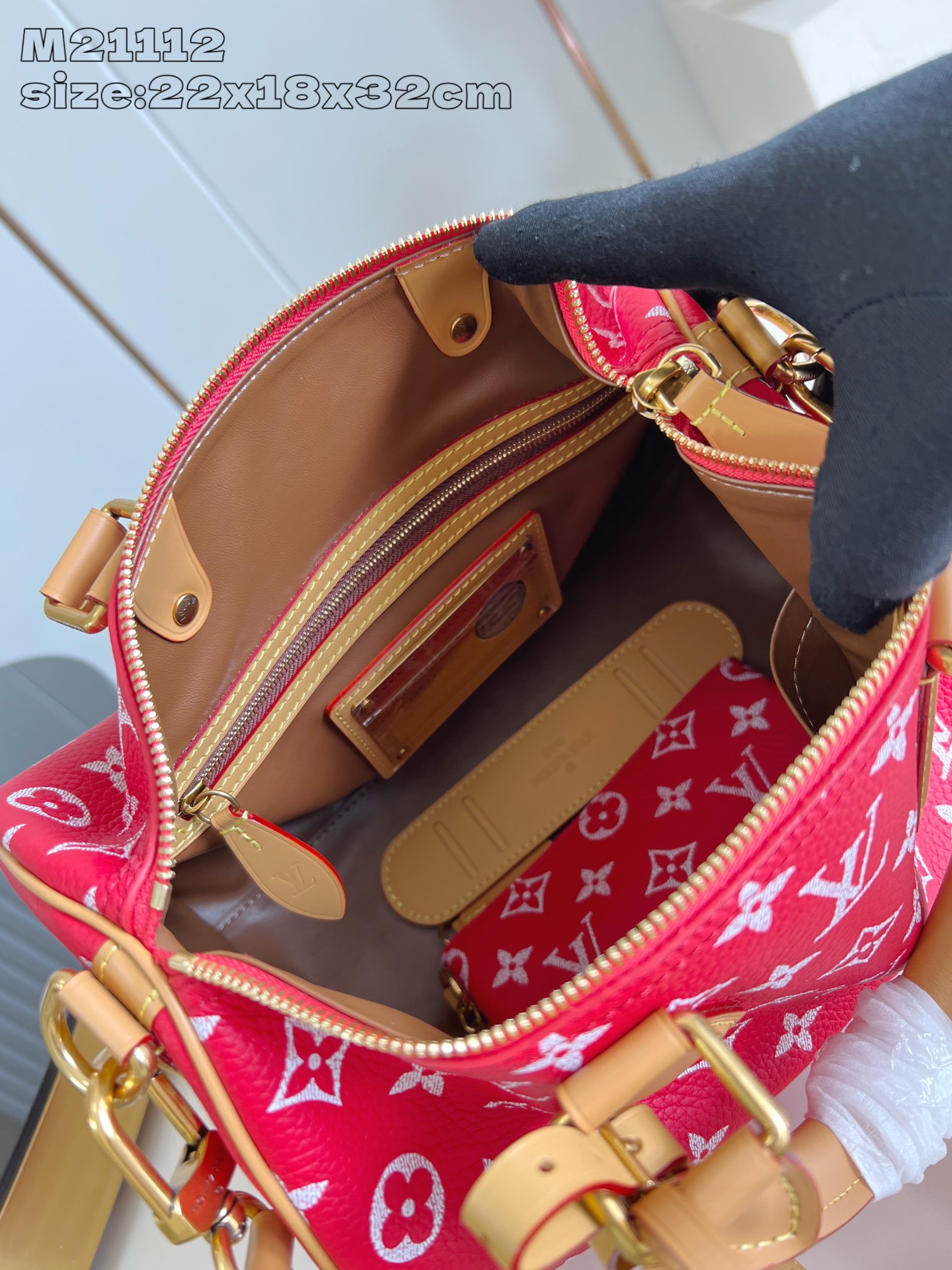 【顶级原单 M21112红 】Speedy  Bandoulière 30 手袋采用印有经典 Monog