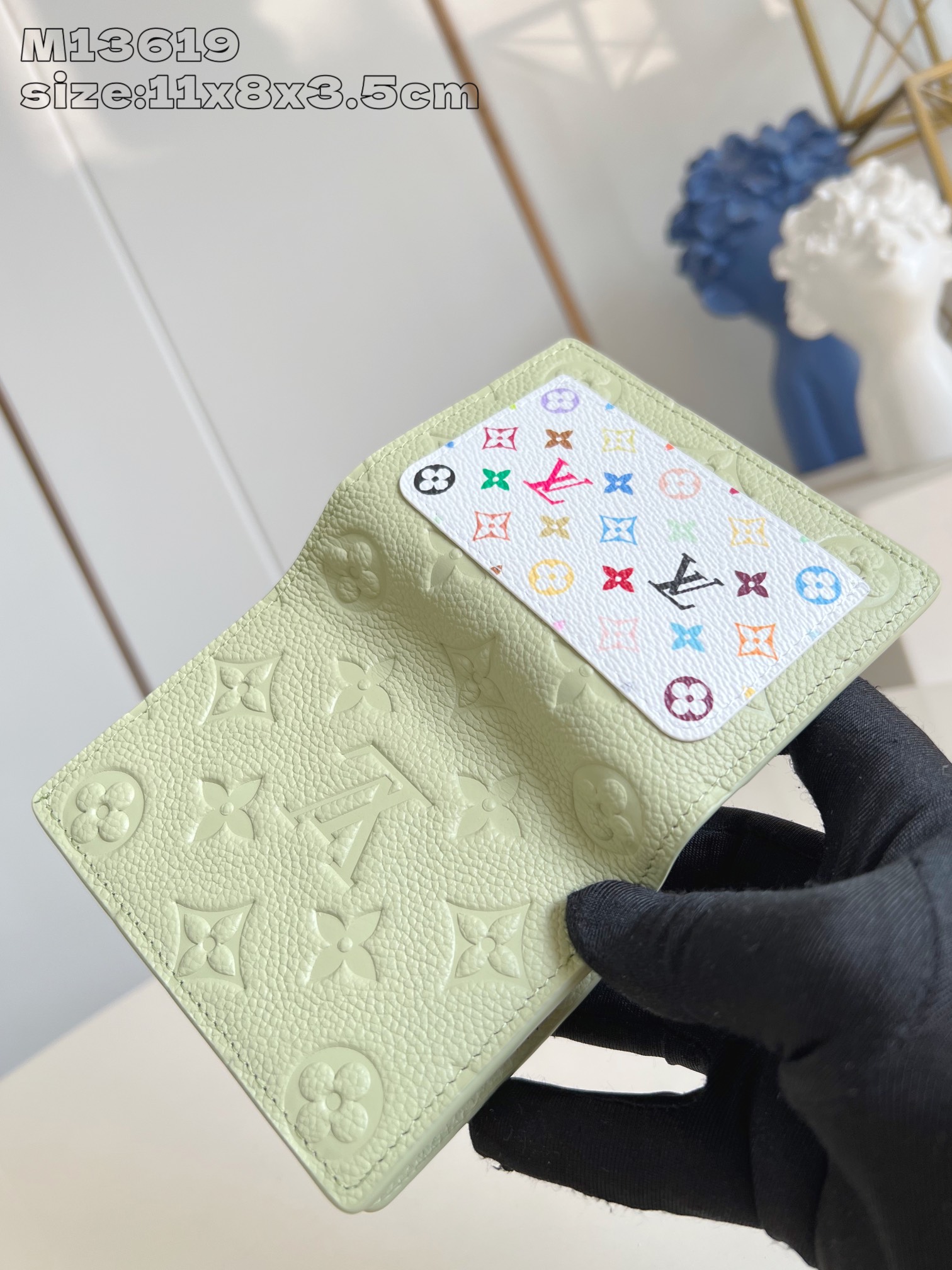 【顶级原单 M13619绿 】村上隆合作系列 本款 Cléa 钱夹取材 Monogram Emprein