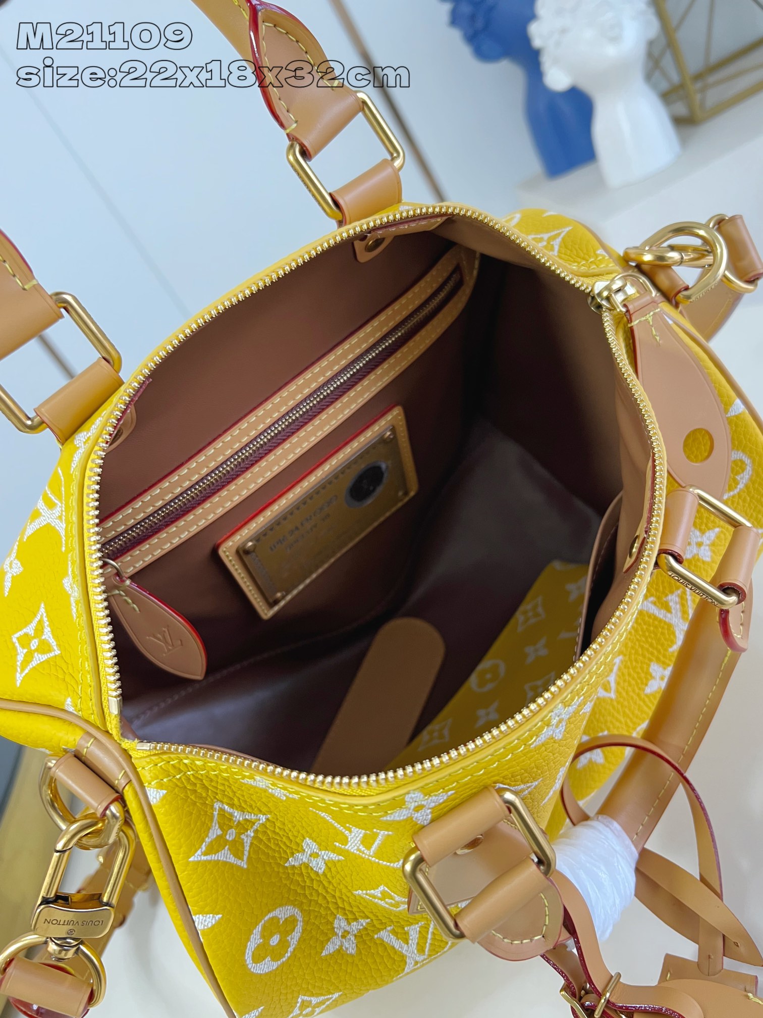 【顶级原单 M21109黄 】Speedy  Bandoulière 30 手袋采用印有经典 Monog