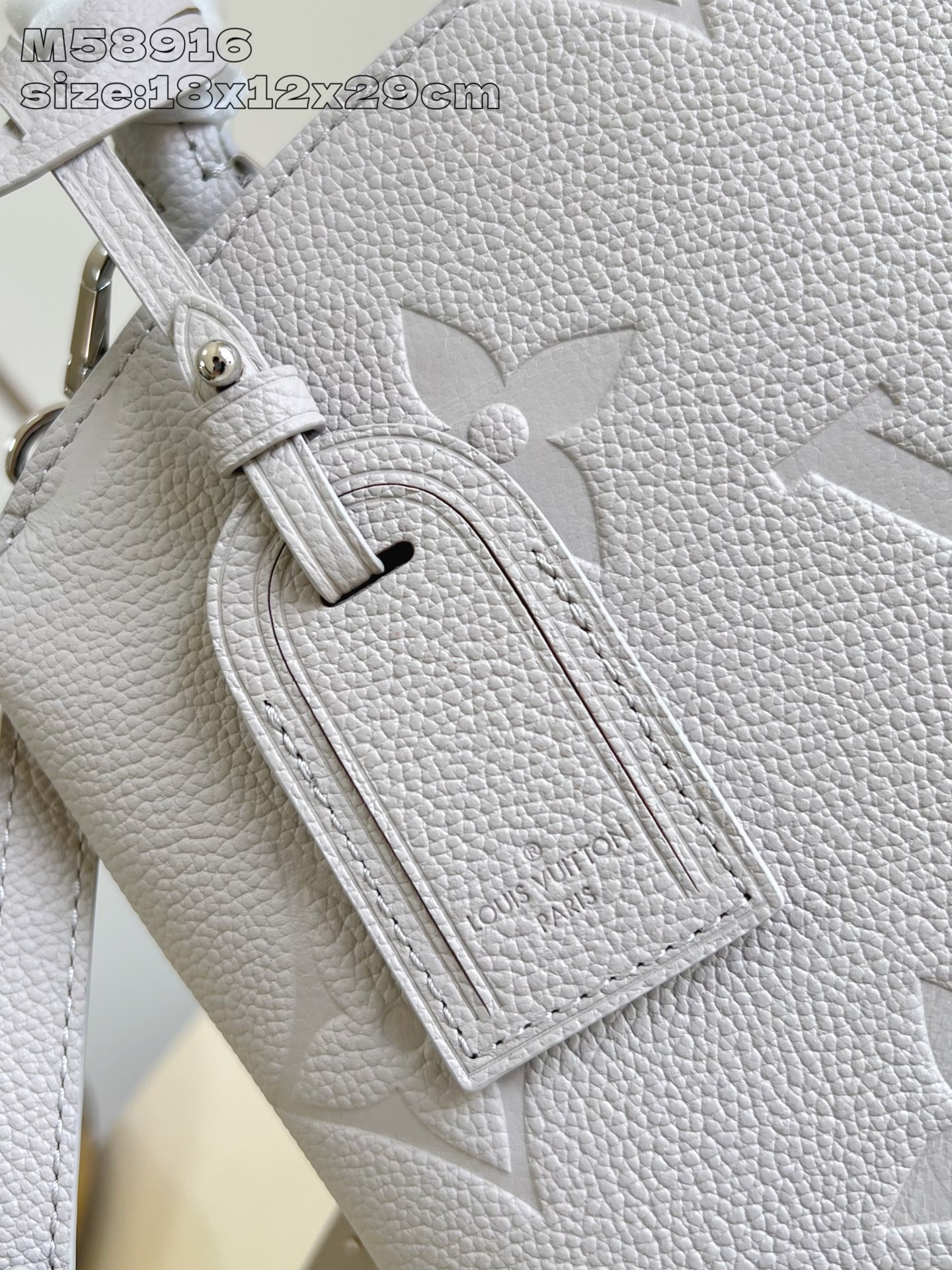 【顶级原单 M58916紫压花 】M13803 本款 Petit Palais 手袋为 Monogram