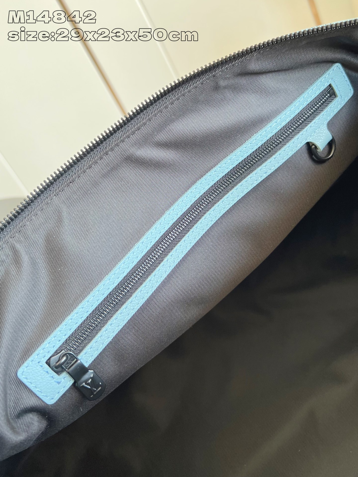 【顶级原单 M14842 】路易威登经典 Keepall 旅行袋释放 Monogram Shadow 皮