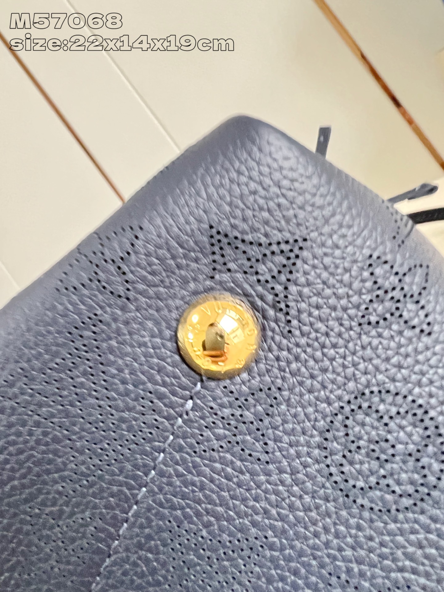 【顶级原单 M57068深蓝 】M14315 本款 Bella 手袋为 Monogram 镂花穿孔皮革渲