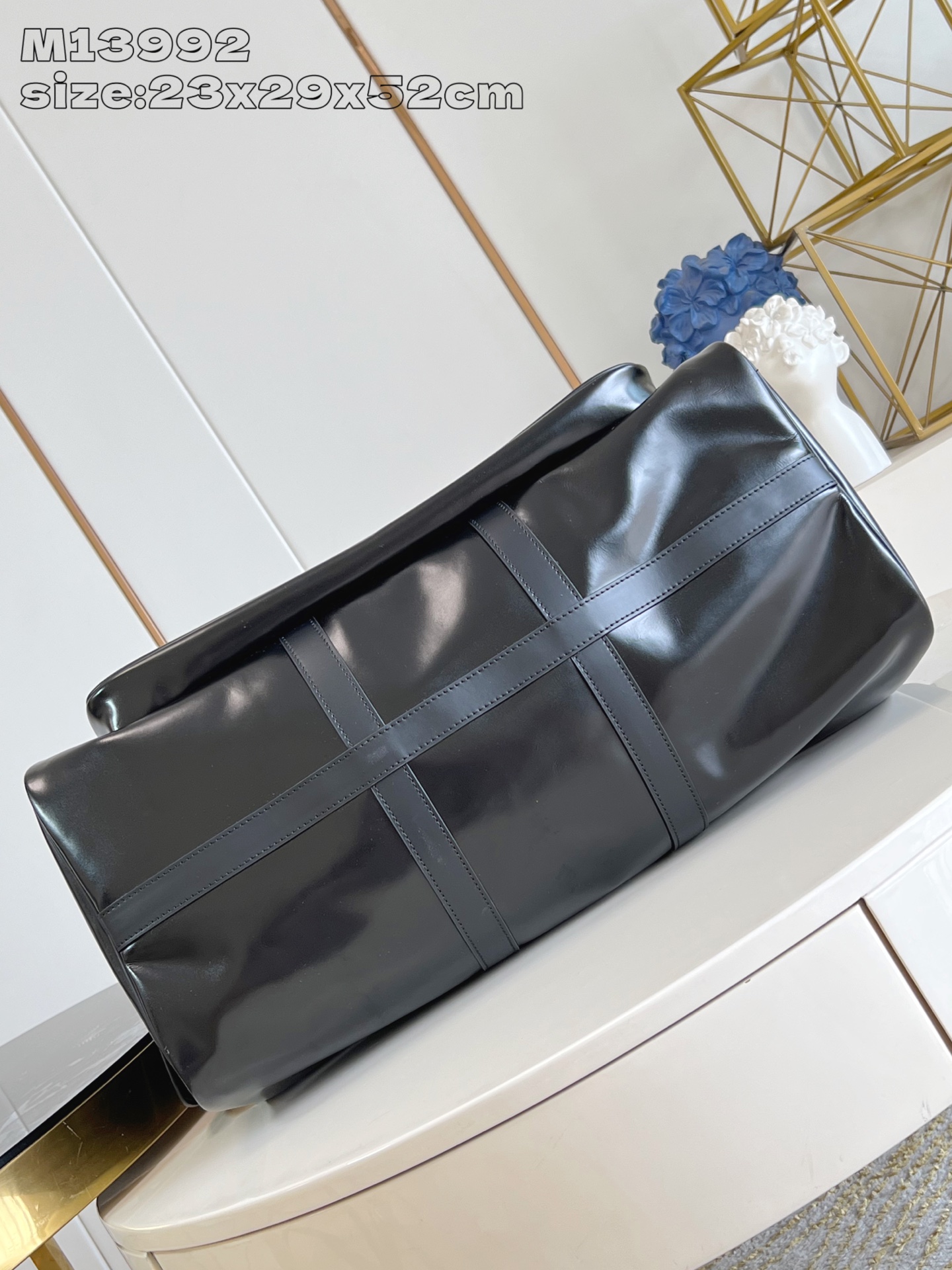 【顶级原单 M13992 】本款 Keepall Cargo Bandoulière 50 旅行袋为亮面