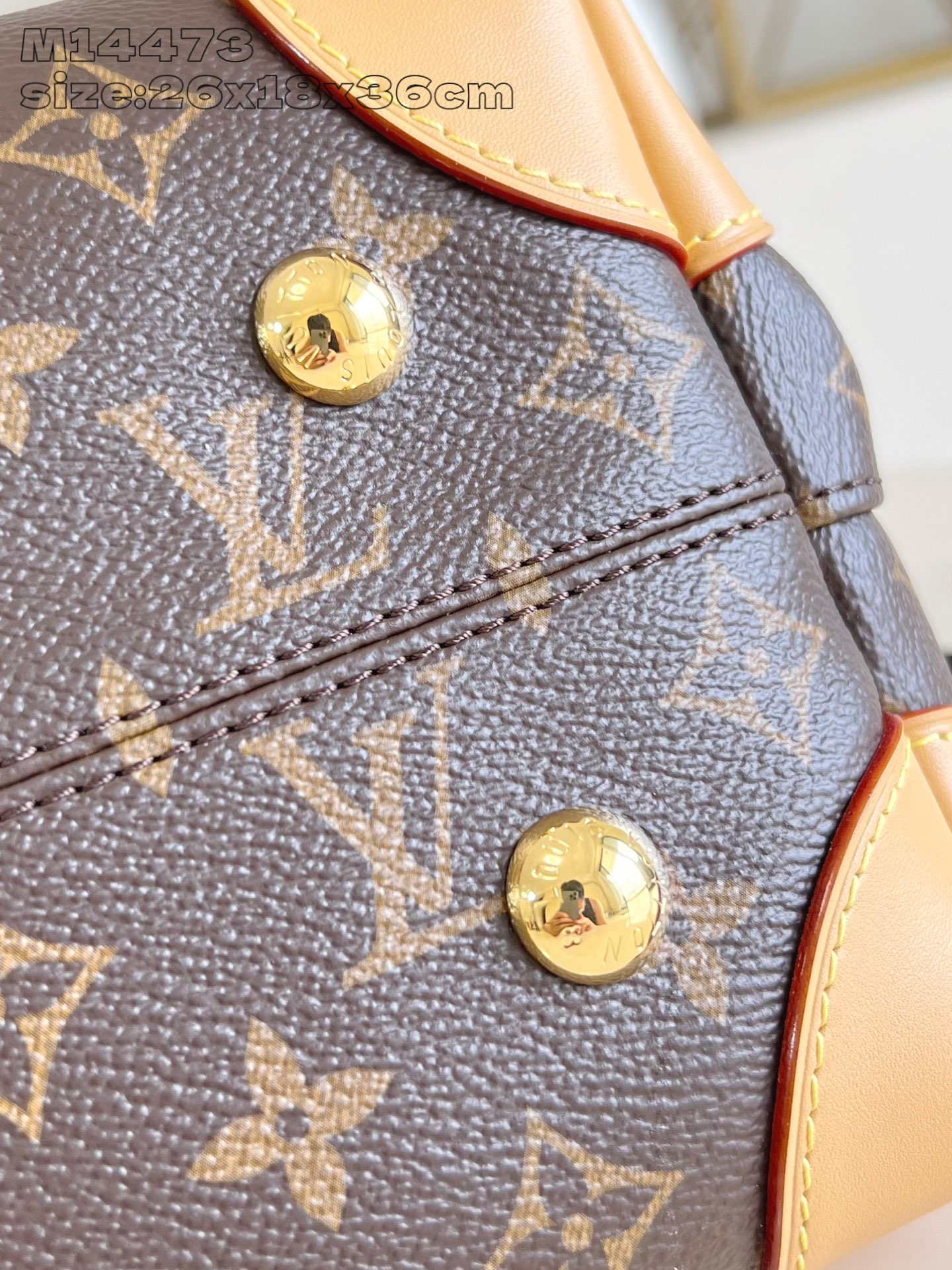 【顶级原单 M14473 】Hide Away 手袋取材 Monogram 涂层帆布，将利落线条与品牌传