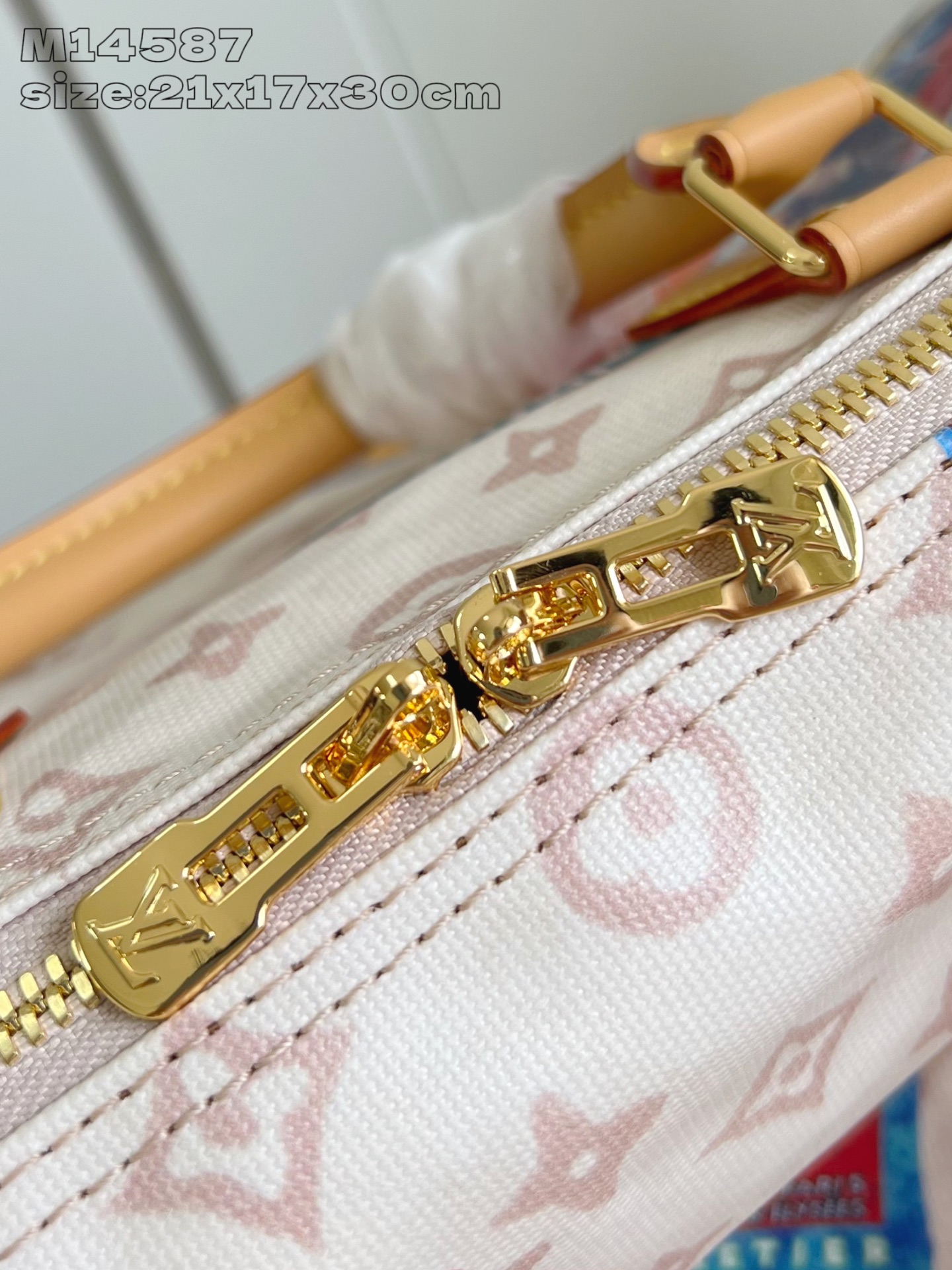 【顶级原单 M14587 】本款 Speedy Soft 30 手袋以复古笔触演绎 Monogram D