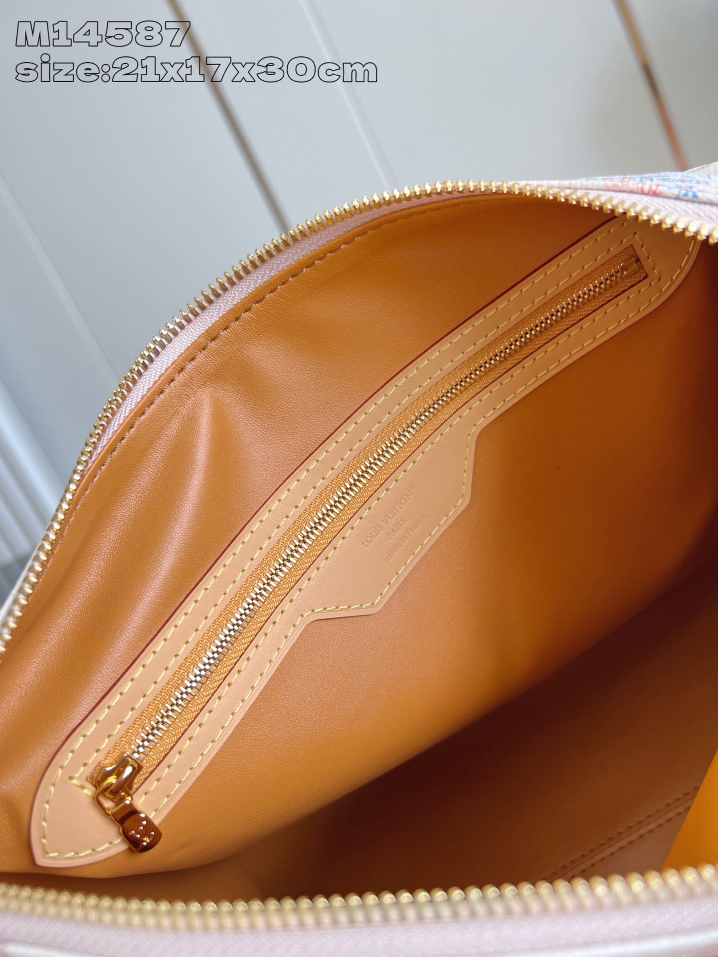 【顶级原单 M14587 】本款 Speedy Soft 30 手袋以复古笔触演绎 Monogram D