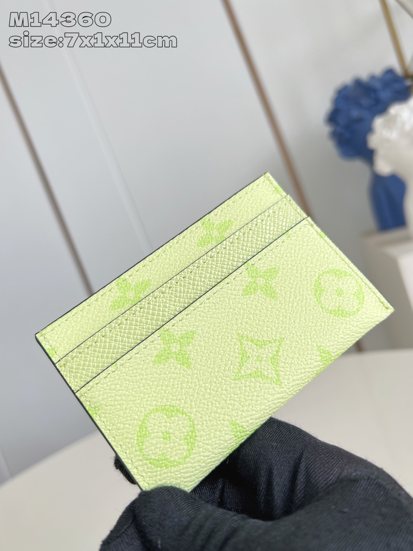 【顶级原单 M14360黄 】此款采用全新 Monogram Eclipse 涂层帆布材质的卡片夹风格靓