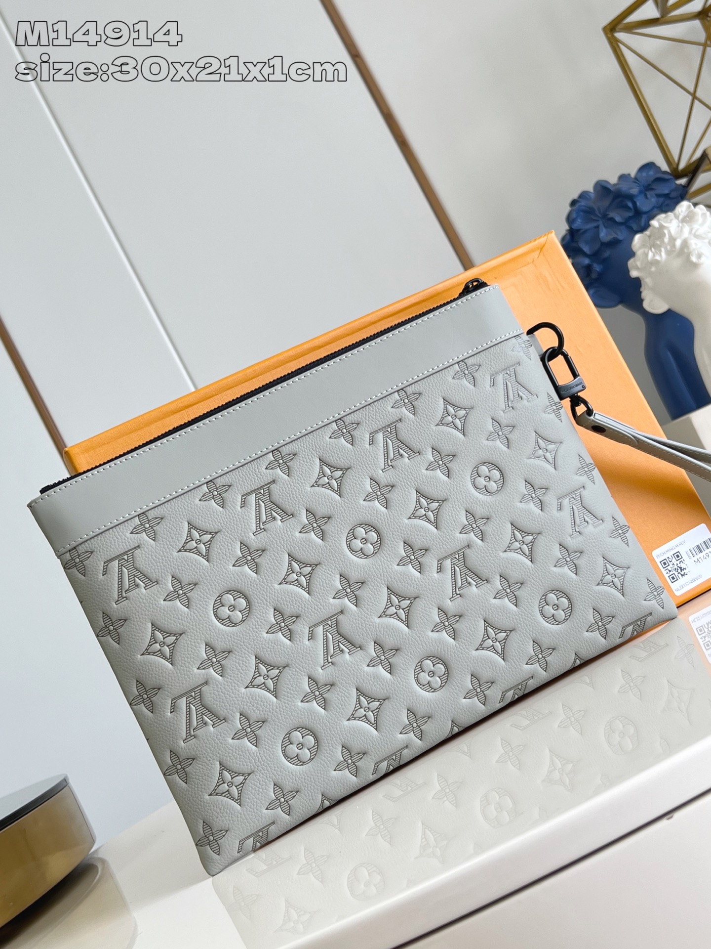 【顶级原单 M14914 】本款 Pochette To-Go 手拿包出自 Monogram Macas