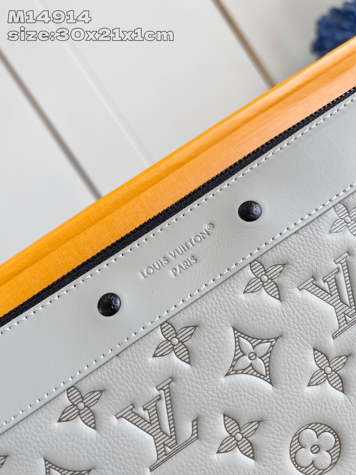【顶级原单 M14914 】本款 Pochette To-Go 手拿包出自 Monogram Macas