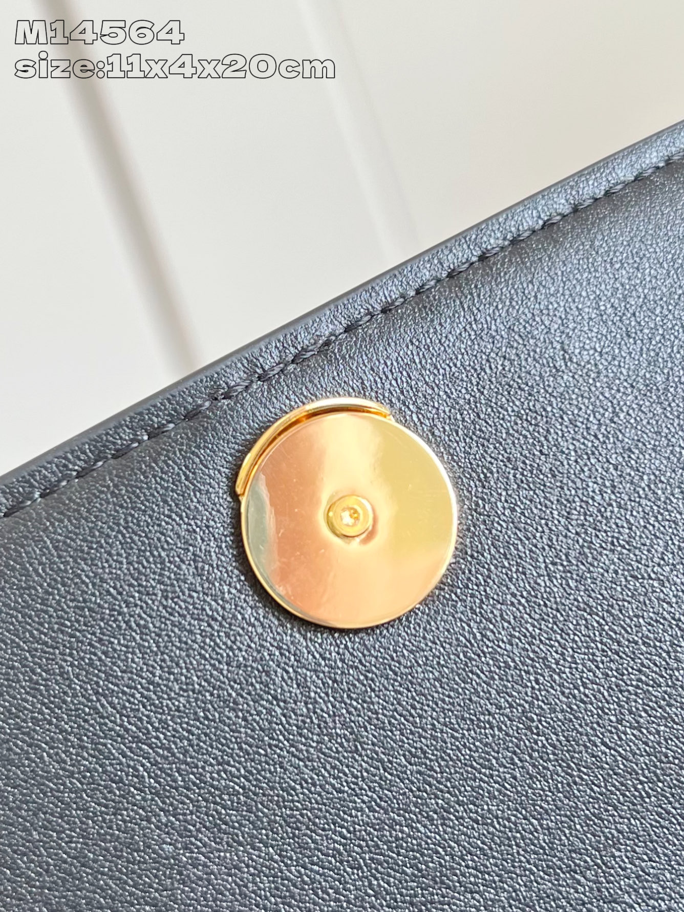 【顶级原单 M14564黑 】本款 Wallet On Chain 手袋出自路易威登 LV Bloom 