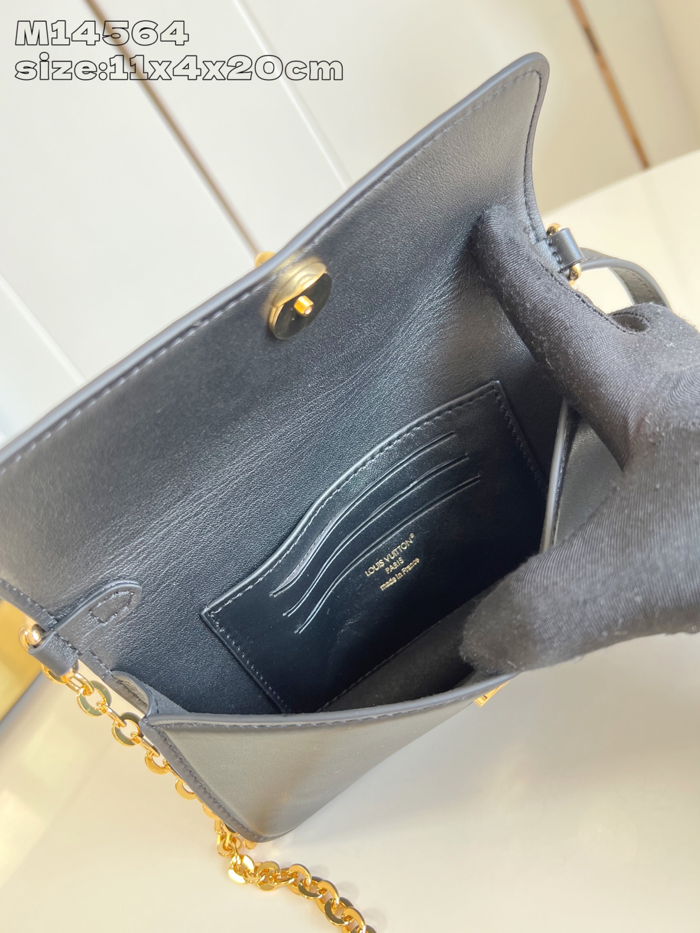 【顶级原单 M14564黑 】本款 Wallet On Chain 手袋出自路易威登 LV Bloom 