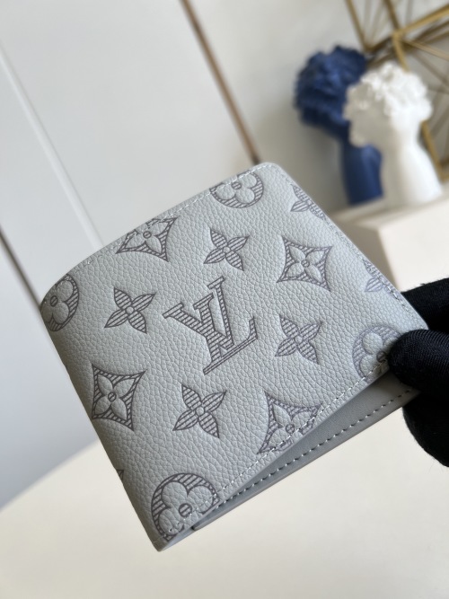 Louis Vuitton Multiple Wallet Monogram Ice Grey Leather Billfold 1 Louis Vuitton Multiple Wallet Monogram Ice Grey Leather Billfold