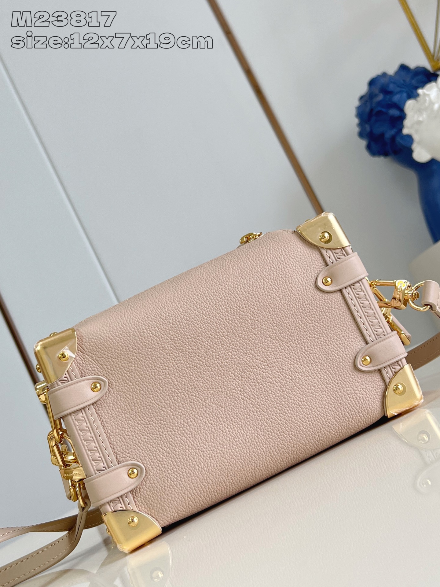 【顶级原单 M23817杏 】M25071 本款 Side Trunk 小号手袋以细腻皮革映衬 S-lo