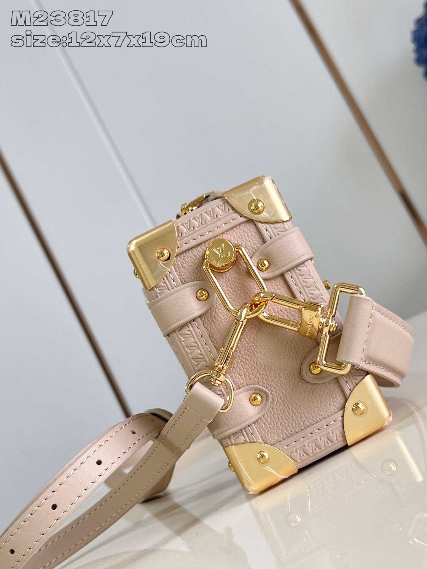 【顶级原单 M23817杏 】M25071 本款 Side Trunk 小号手袋以细腻皮革映衬 S-lo