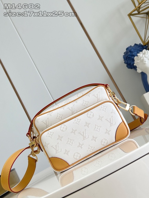 Louis Vuitton White Monogram Heritage Nil Bag Pharrell Williams 1 Louis Vuitton White Monogram Heritage Nil Bag Pharrell Williams