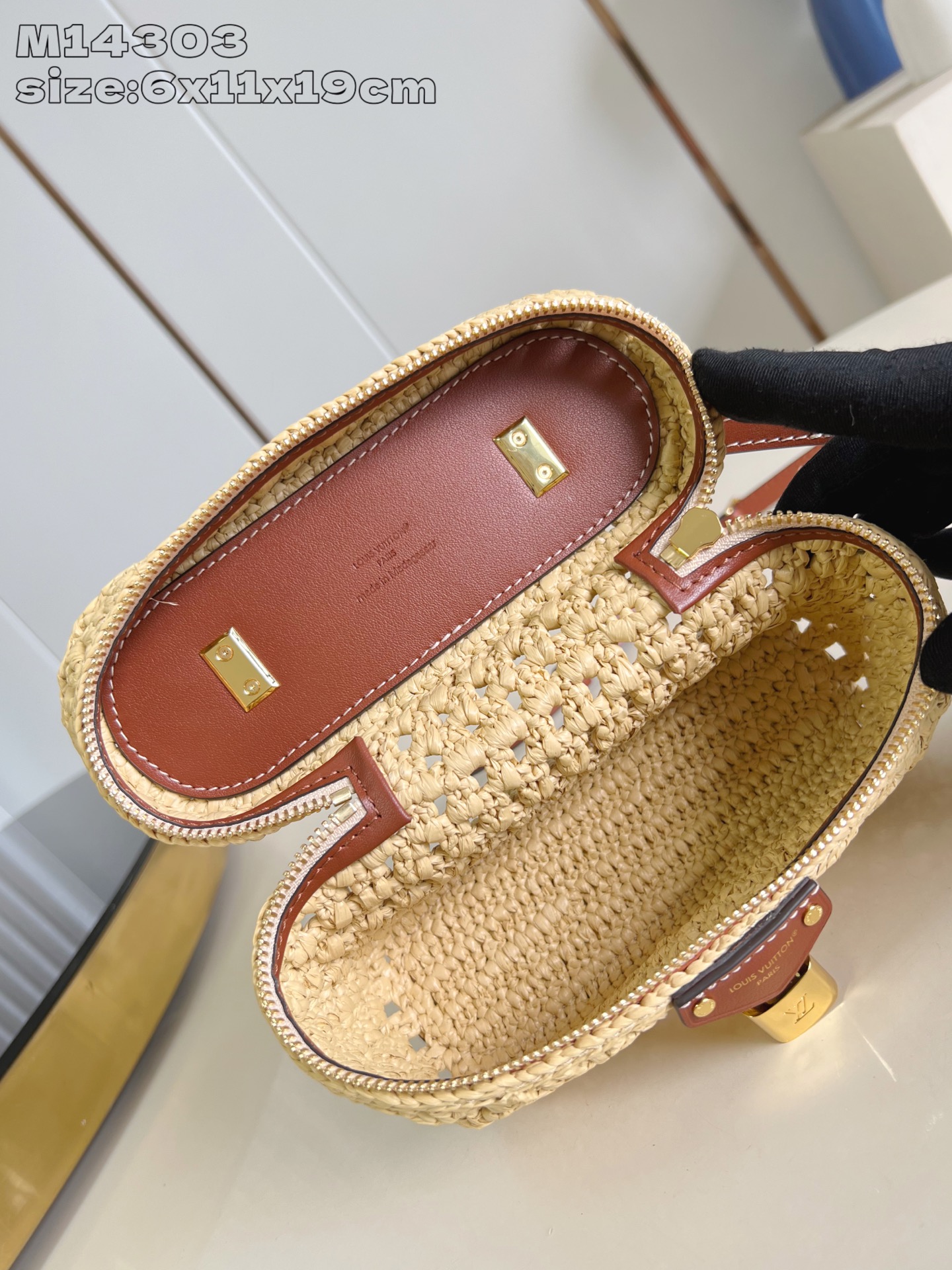 Louis Vuitton Vanity Chain Pouch Raffia and Leather Trim Crossbody Bag 9 i1751262724080 2268 0 7