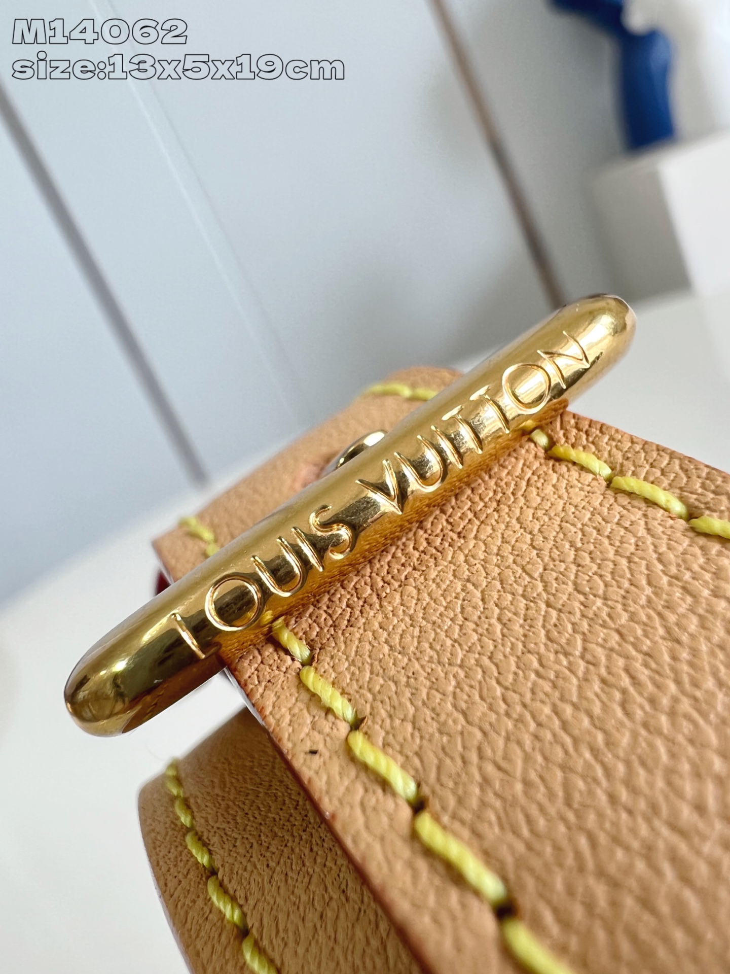 Louis Vuitton Baladeur Wearable Wallet Monogram Canvas Leather Crossbody Bag 17 i1751864948050 9577 0 15