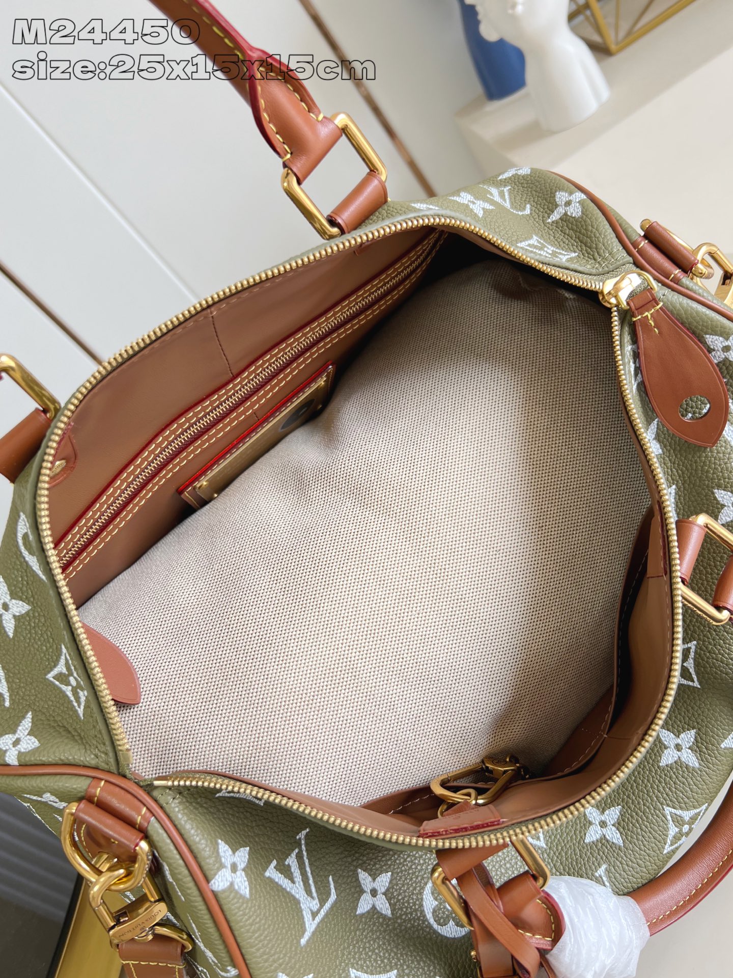 Louis Vuitton Speedy Bandoulière 40 Monogram Leather Bag 13 i1751865080905 5142 0 11
