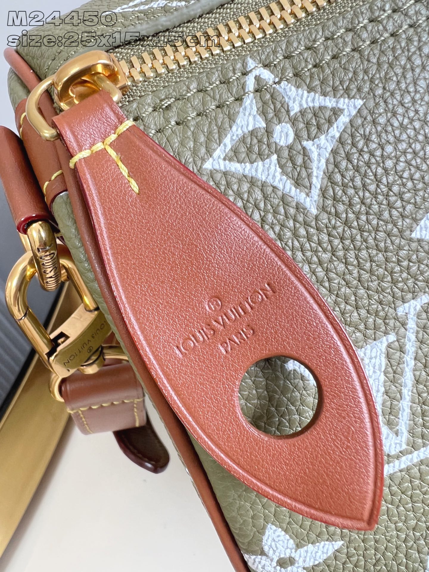 Louis Vuitton Speedy Bandoulière 40 Monogram Leather Bag 12 i1751865081809 8801 0 10