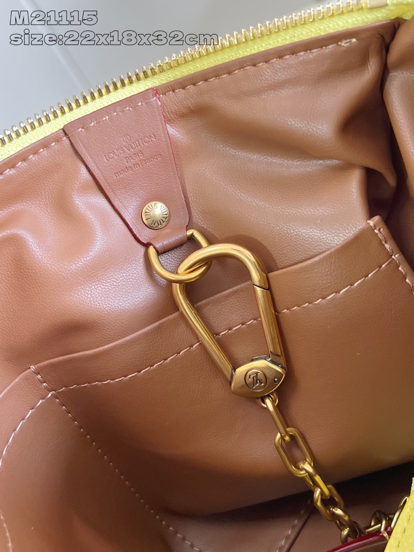【顶级原单 M21115柠檬黄棕色配皮 】 speedy Bandoulière 30 手袋采用印有经典