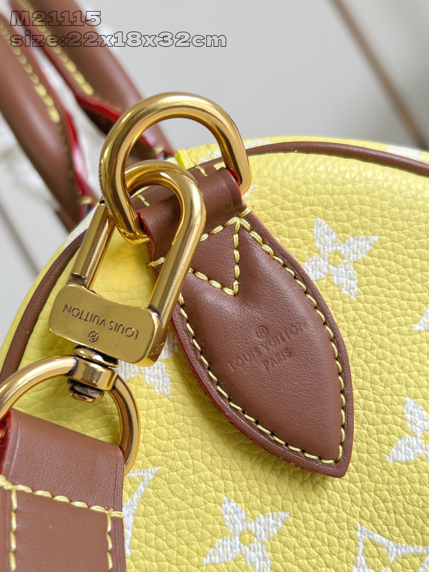 【顶级原单 M21115柠檬黄棕色配皮 】 speedy Bandoulière 30 手袋采用印有经典