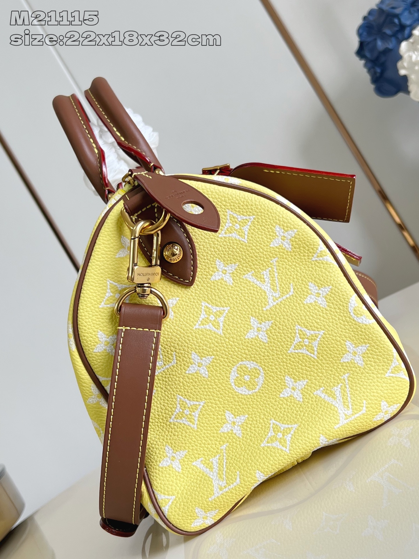 【顶级原单 M21115柠檬黄棕色配皮 】 speedy Bandoulière 30 手袋采用印有经典