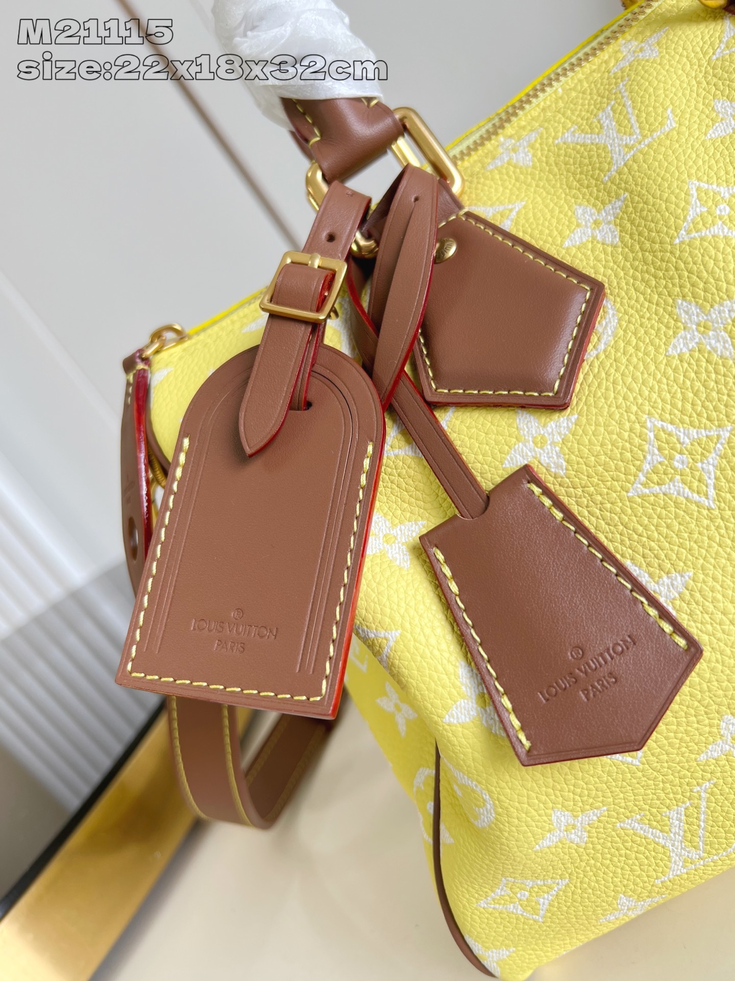【顶级原单 M21115柠檬黄棕色配皮 】 speedy Bandoulière 30 手袋采用印有经典