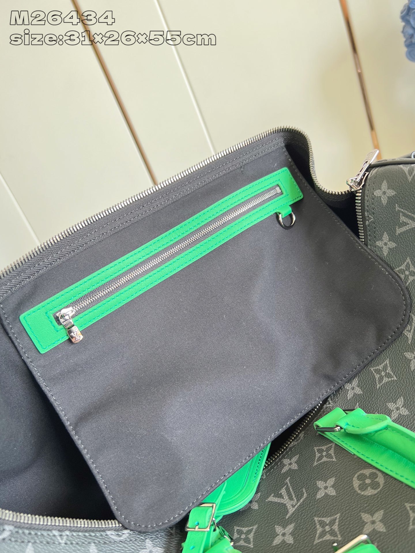 【顶级原单 M26434/55cm 】本款 Keepall Bandoulière 55 旅行袋取材 M