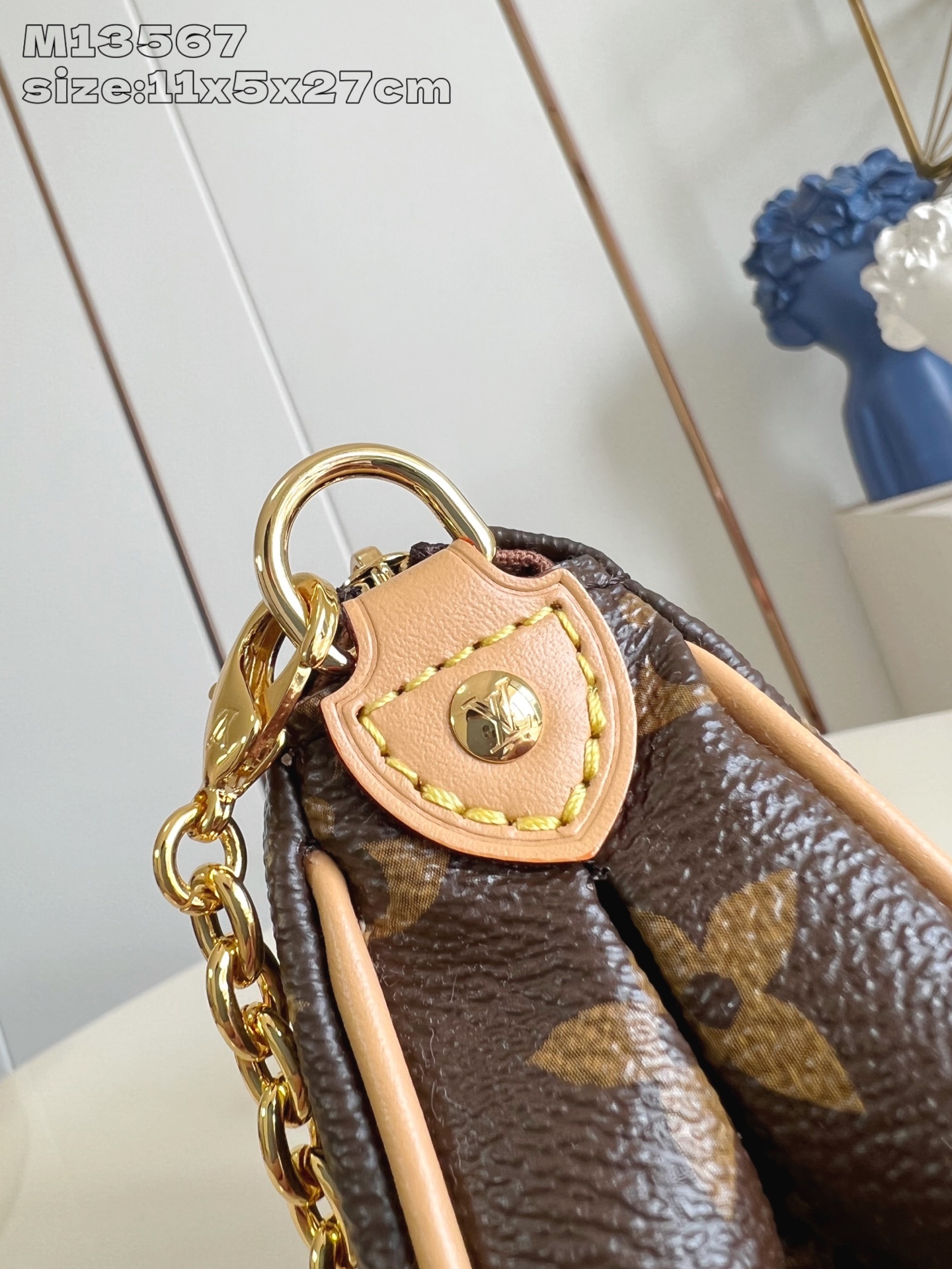 【顶级原单 M13567老花 】本款 Pochette Eva 手袋为品牌 Monogram 帆布搭配撞