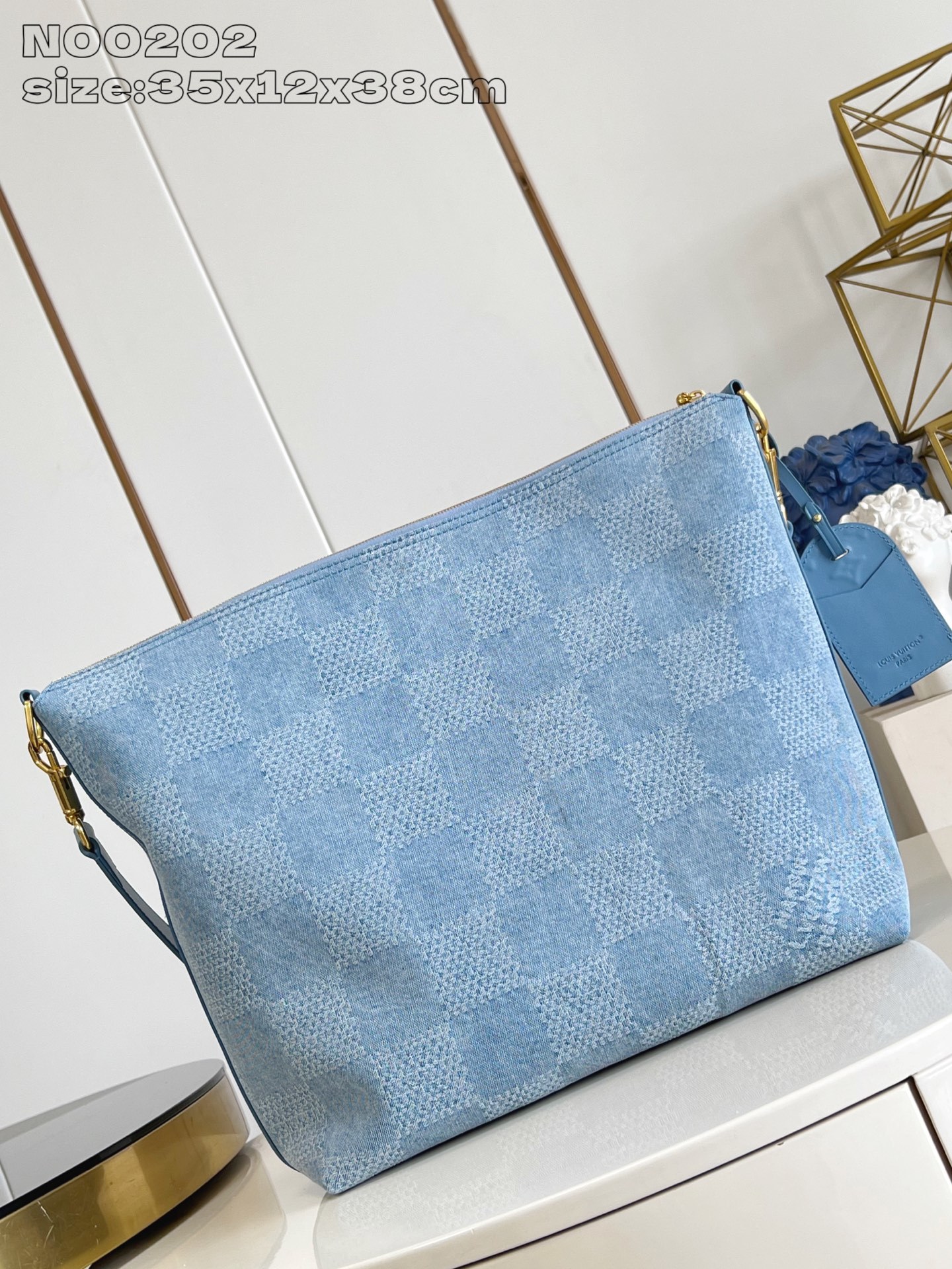 【顶级原单 N00202 】本款 Vagabond Hobo 手袋为 Damier Denim 3D 棉