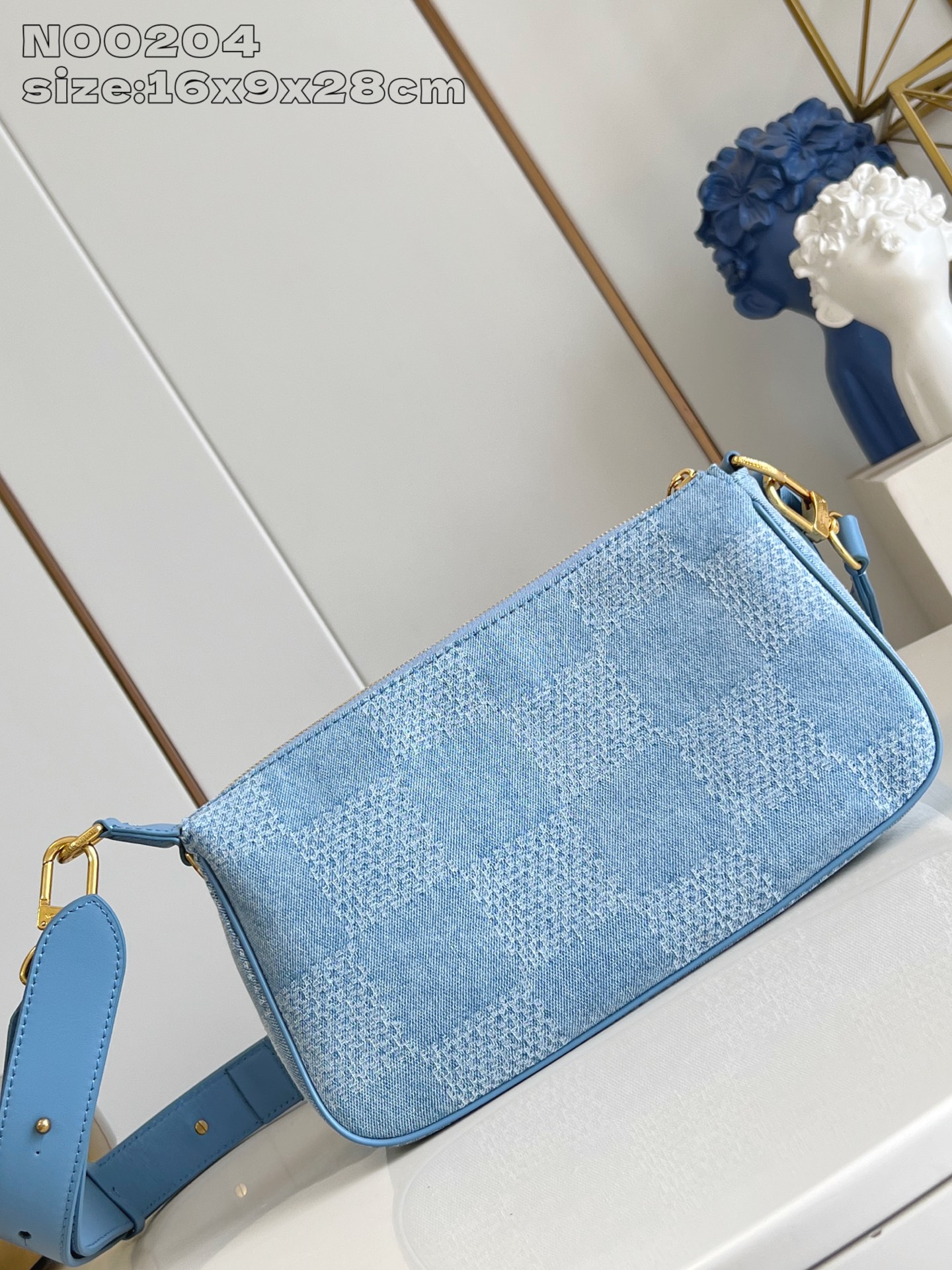 【顶级原单 N00204 】本款 Pochette Accessoire XL 手袋取材 Damier 