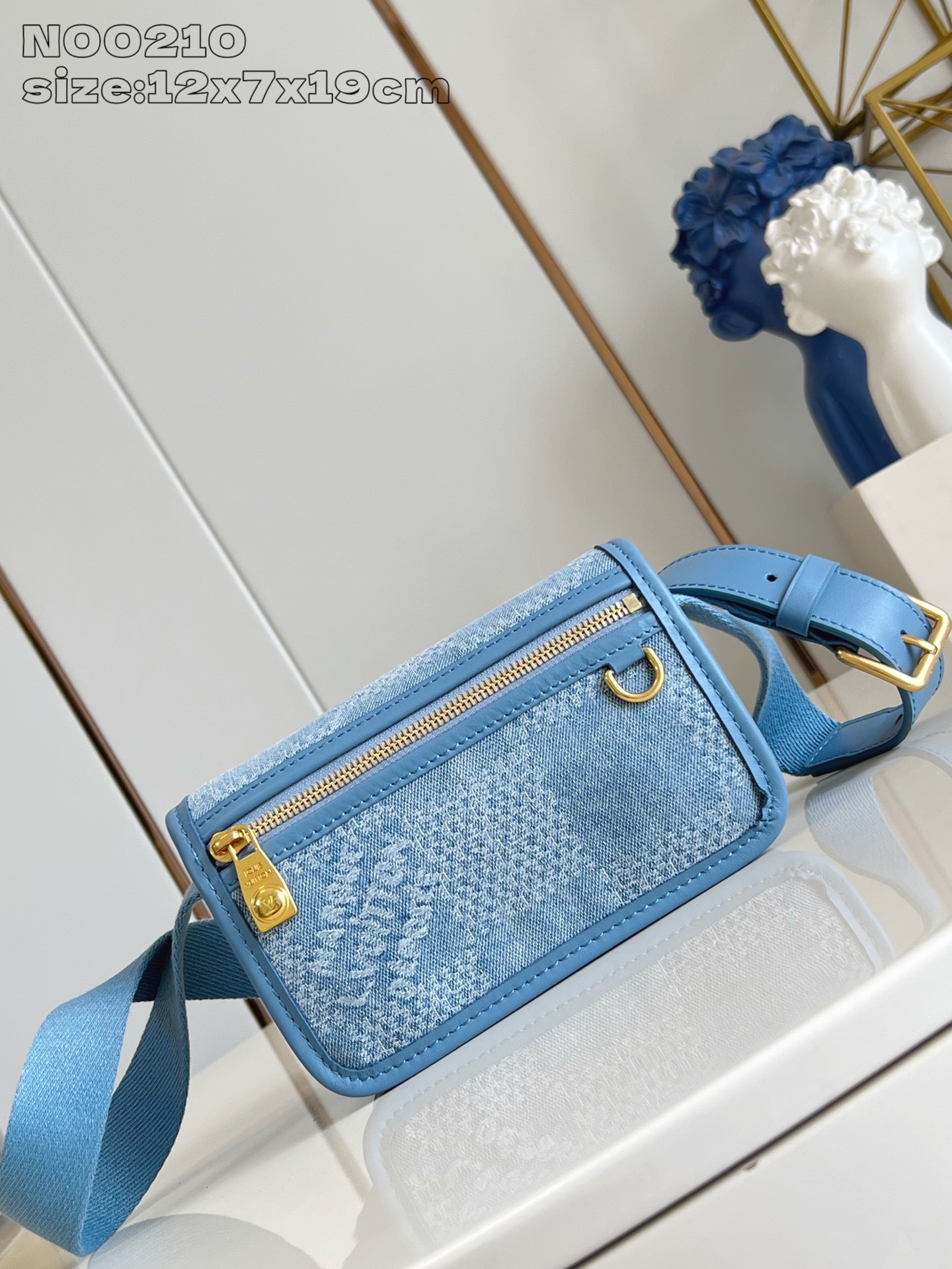 【顶级原单 N00210 】本款 Bosphore 迷你手袋取材 Damier Denim 3D 棉质帆