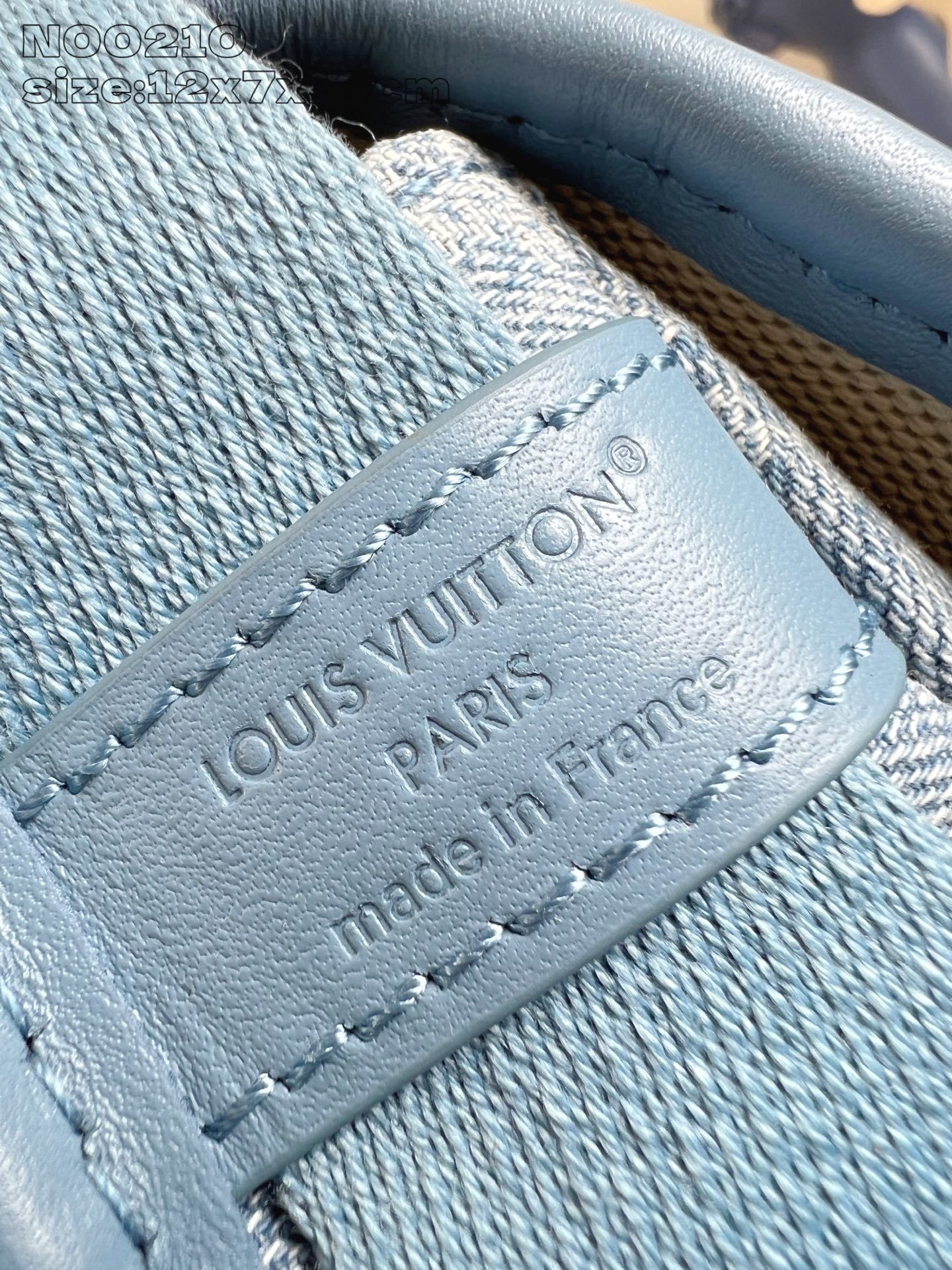 【顶级原单 N00210 】本款 Bosphore 迷你手袋取材 Damier Denim 3D 棉质帆