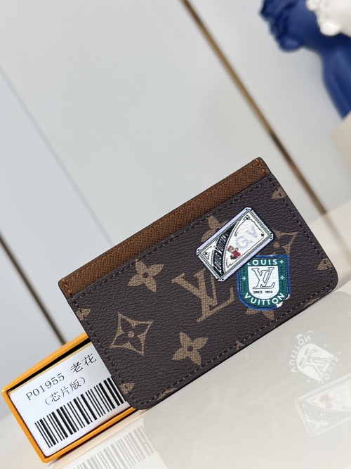 Louis Vuitton Monogram Canvas Card Holder - Stylish & Compact M01902 1 Louis Vuitton Monogram Canvas Card Holder - Stylish & Compact M01902
