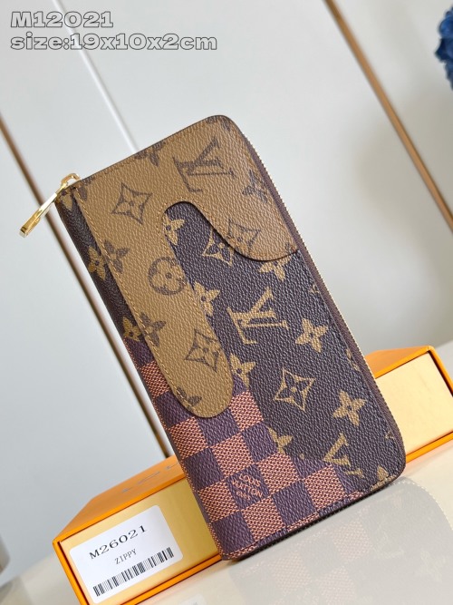 Louis Vuitton Monogram Landscape Zippy Wallet: Stylish & Functional 1 Louis Vuitton Monogram Landscape Zippy Wallet: Stylish & Functional
