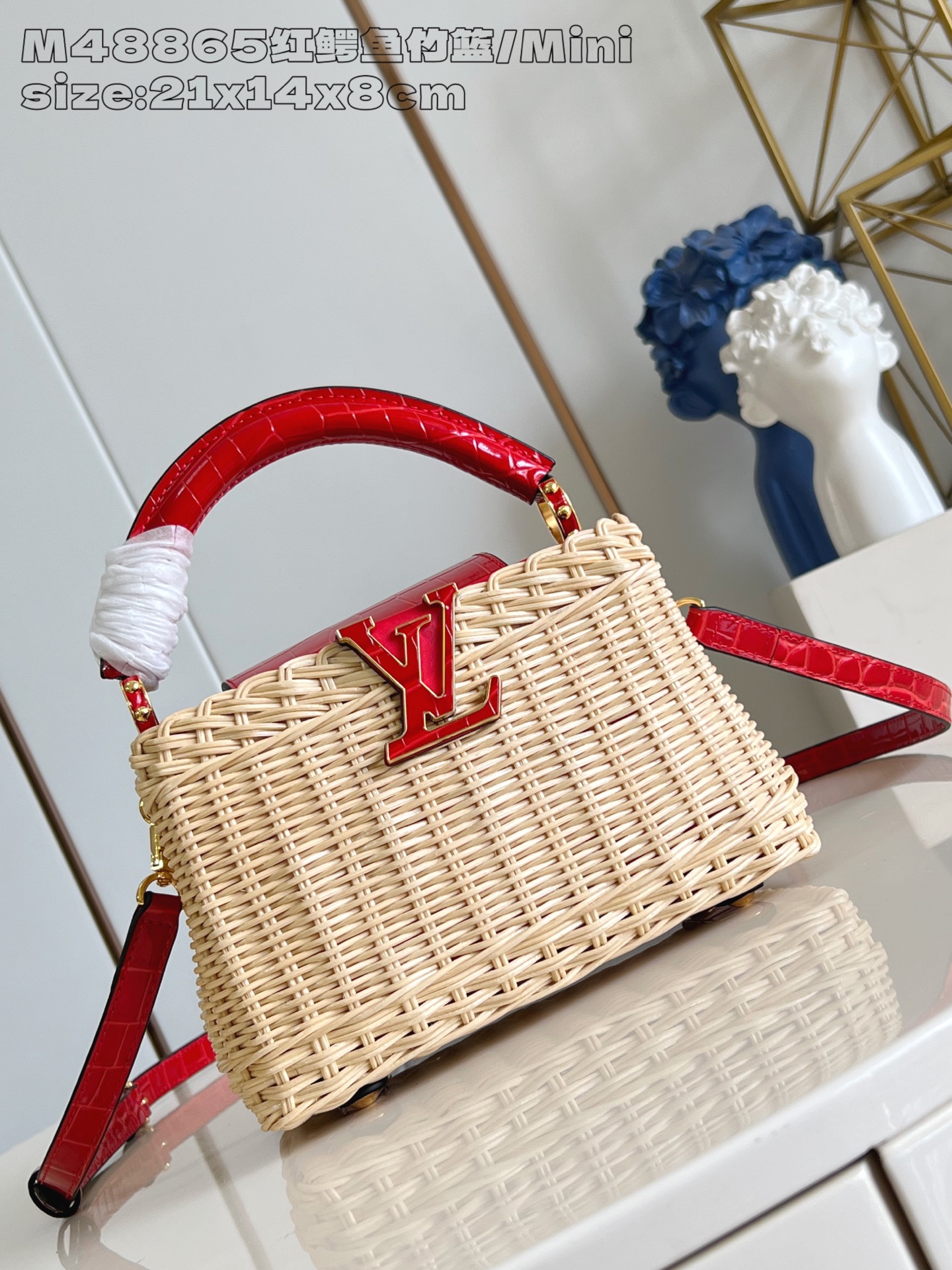 【顶级原单 M48865红鳄鱼竹篮/迷你 】 本款 Capucines 迷你手袋向路易威登于 1892 