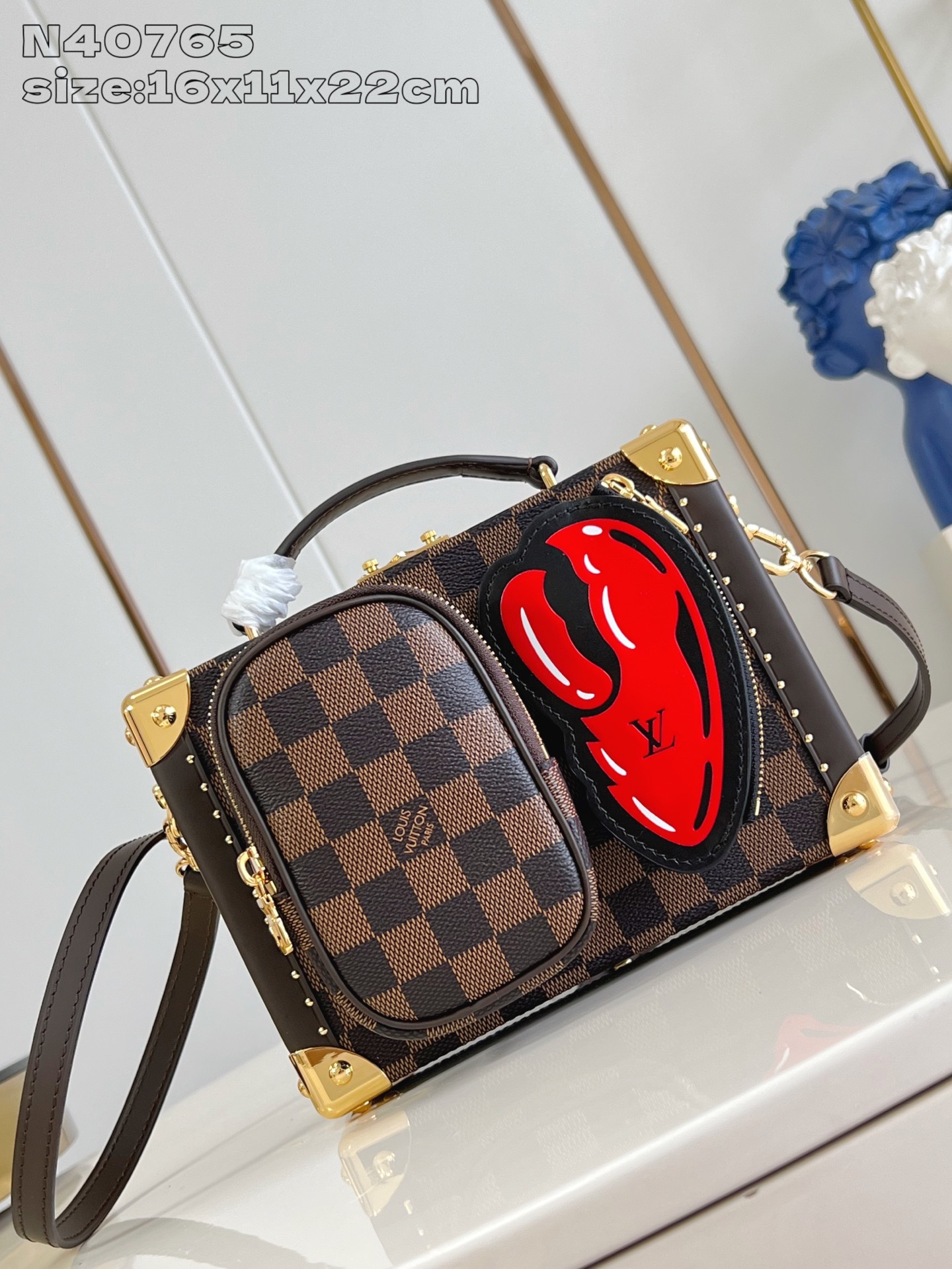 【顶级原单 N40765 】Sawagani Trunk 手袋取材 Damier Phriendship