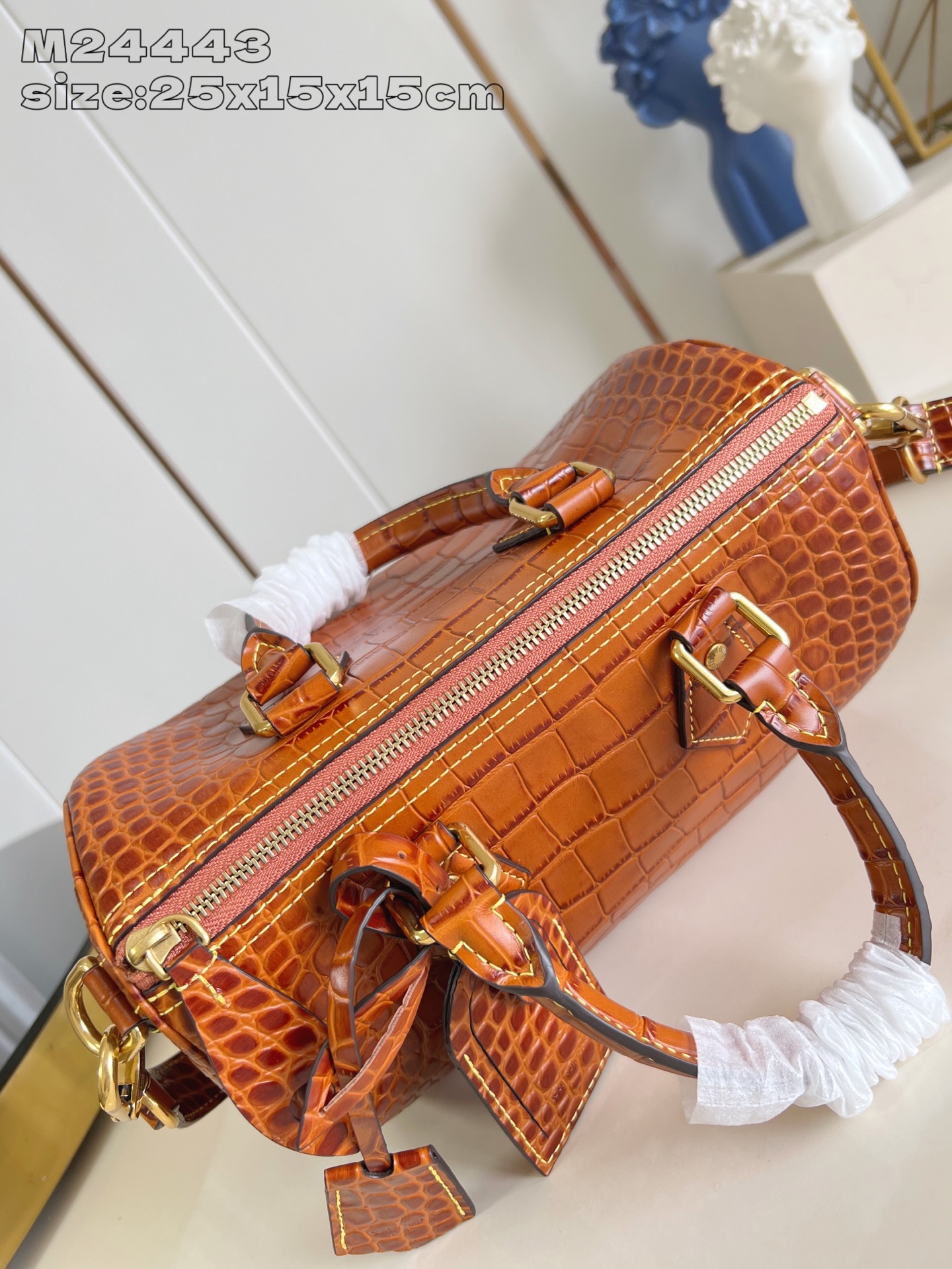 【顶级原单 M24443土黄鳄鱼皮 】本款 Speedy Bandoulière 25 Monogram