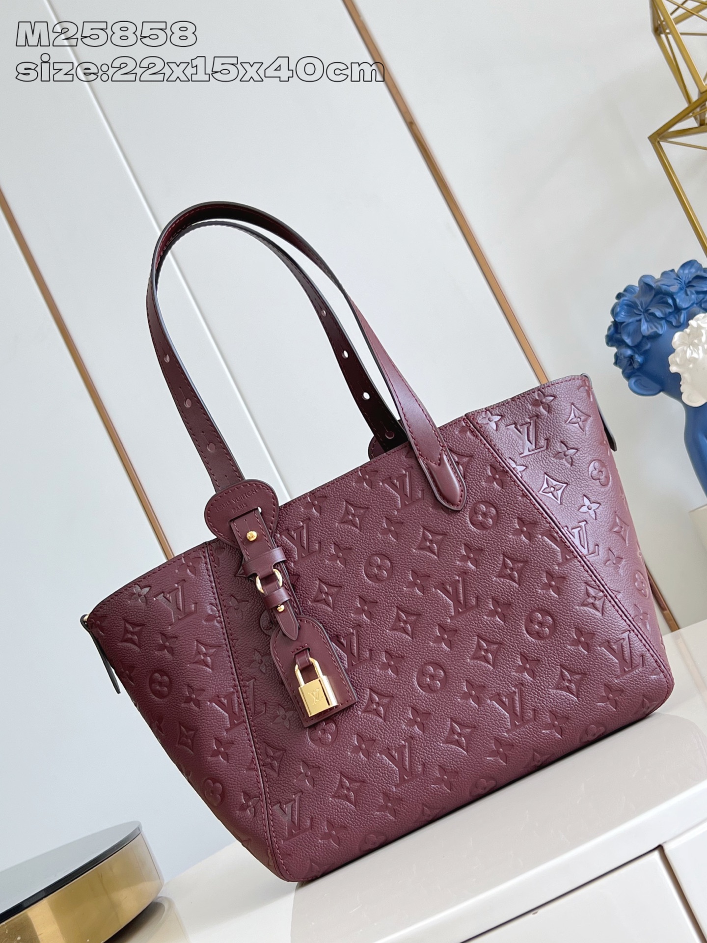 【顶级原单 M25858枣红压花 】M25890 本款 All In One 小号手袋为 Monogra