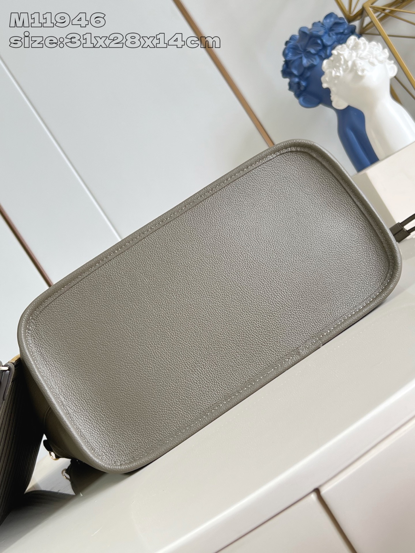 【顶级原单 M11946浅绿 】Neverfull Inside Out 中号手袋以 Monogram 