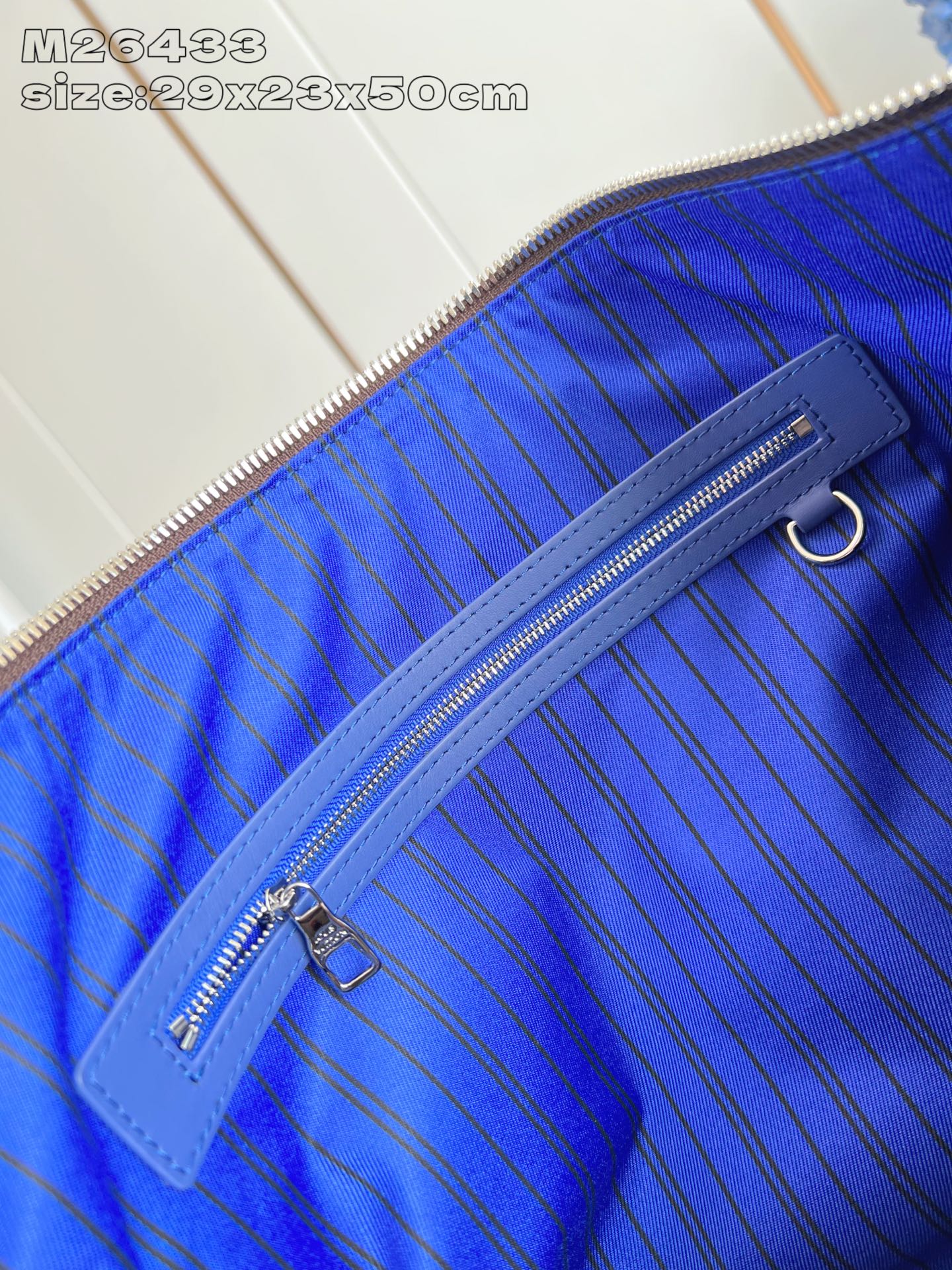 【顶级原单 M26433靛蓝色】本款 Keepall Bandoulière 50 旅行袋取材 Mono