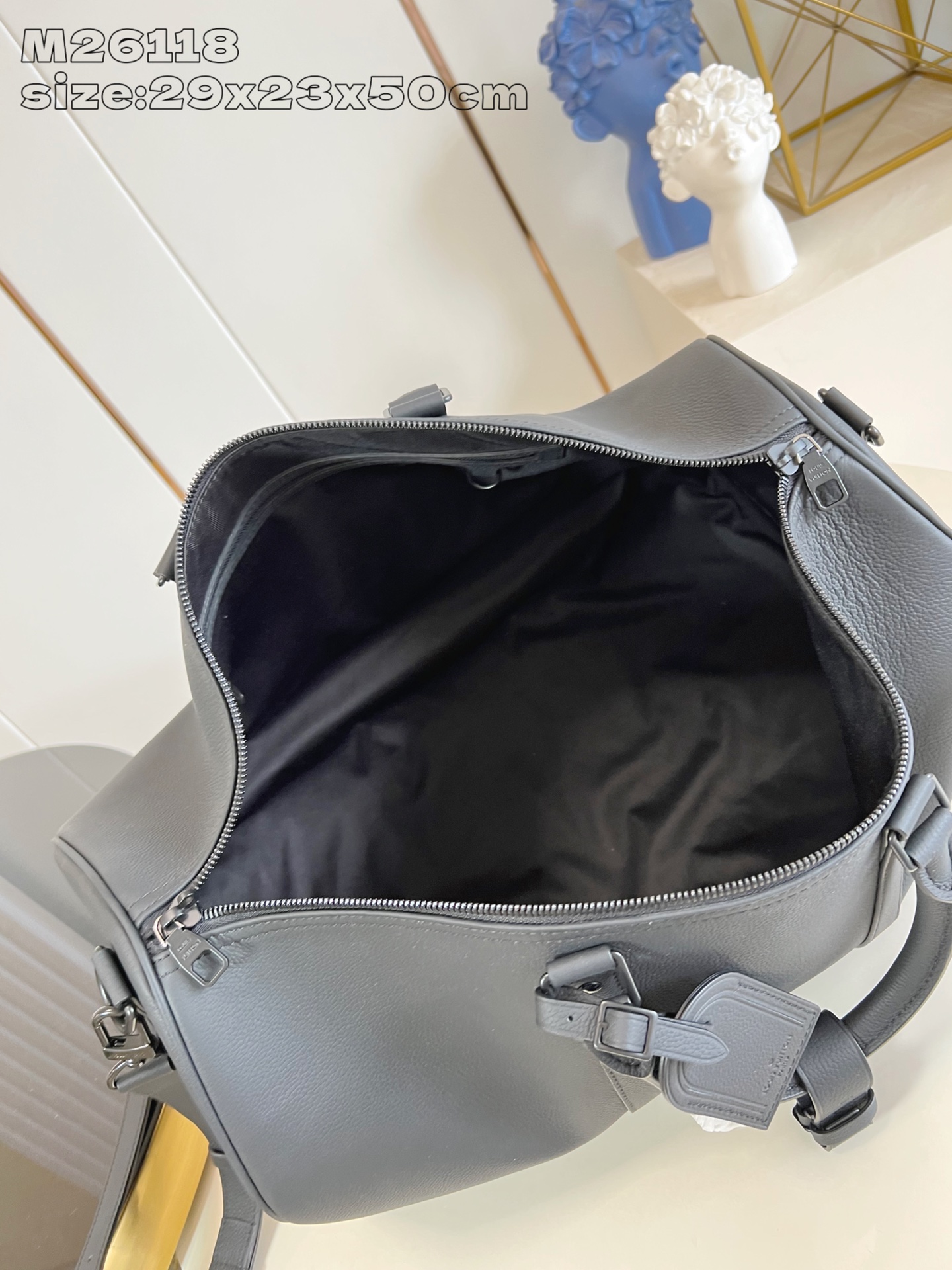 【顶级原单 M26118 】本款 Keepall Bandoulière 50 旅行袋取材蜡面牛皮革和织