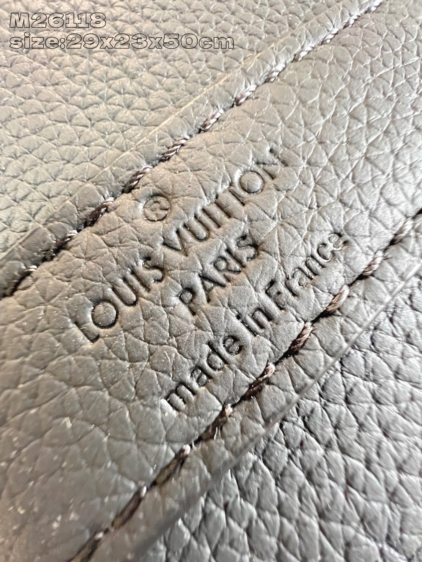 【顶级原单 M26118 】本款 Keepall Bandoulière 50 旅行袋取材蜡面牛皮革和织