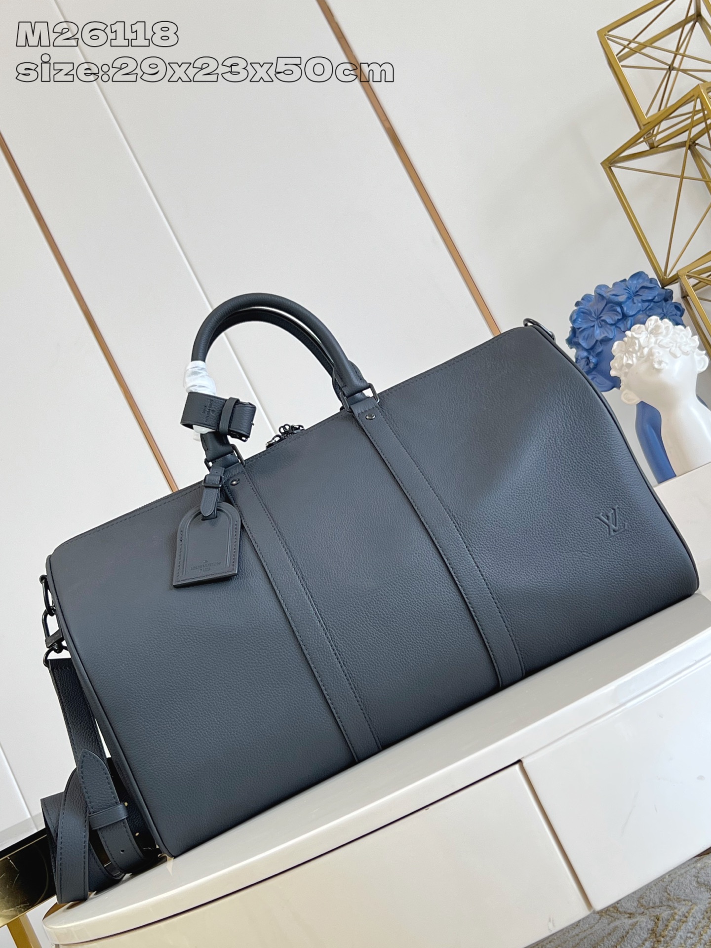 【顶级原单 M26118 】本款 Keepall Bandoulière 50 旅行袋取材蜡面牛皮革和织