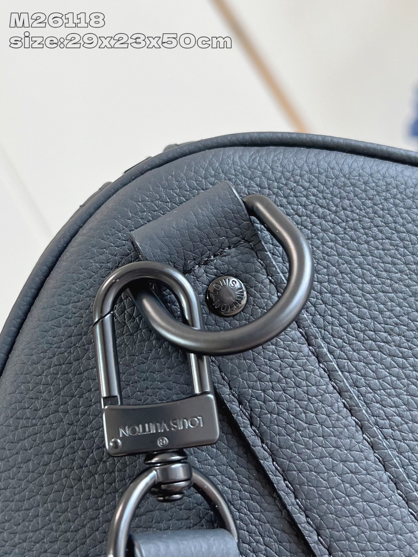 【顶级原单 M26118 】本款 Keepall Bandoulière 50 旅行袋取材蜡面牛皮革和织