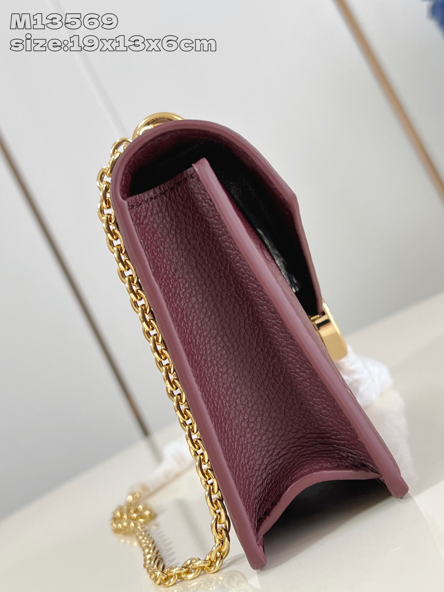 【顶级原单 M13569紫红 】M25814 這款Wallet On Chain Rosy兼具實用功能和