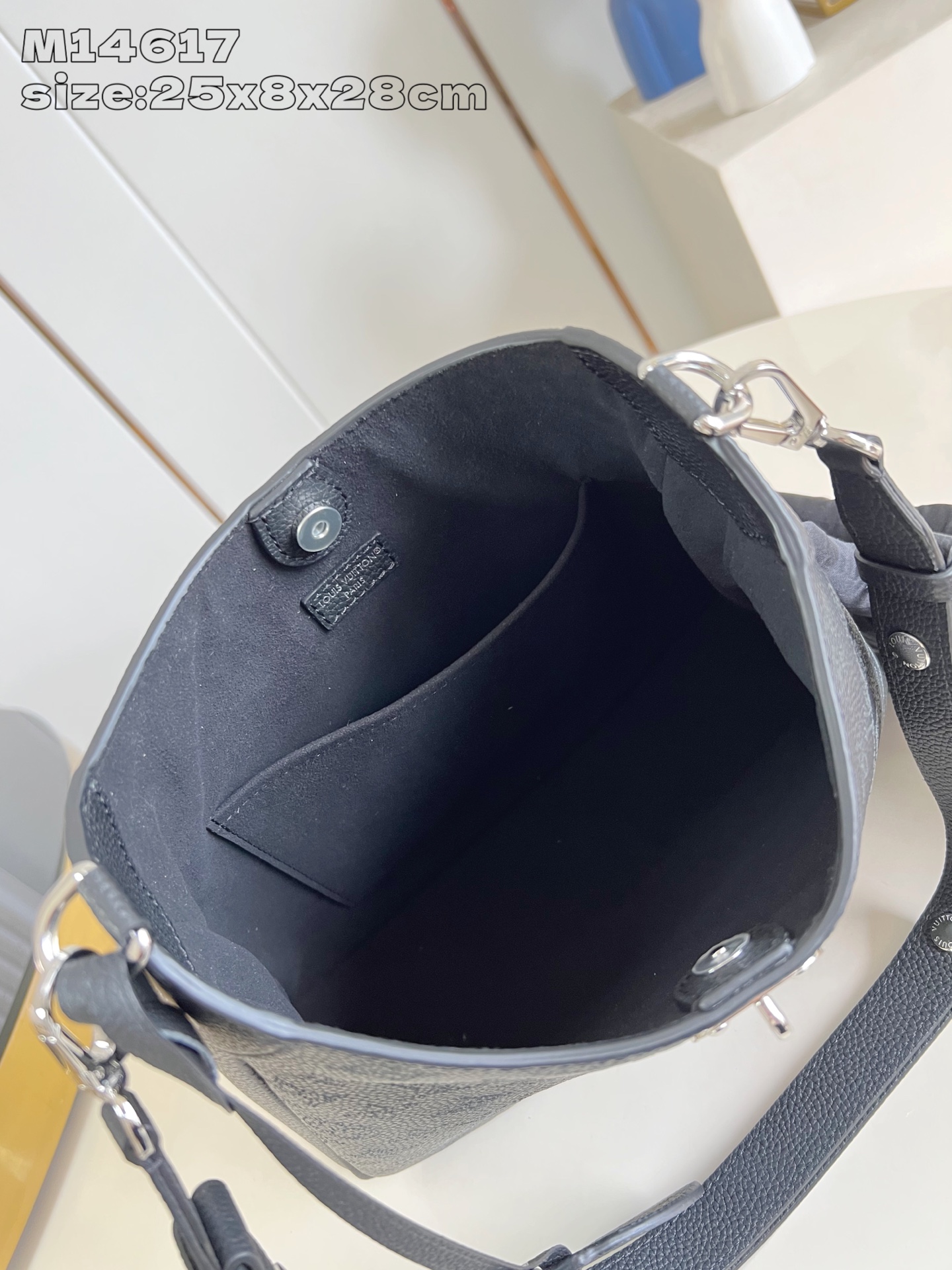 【顶级原单 M14617黑 】M14618 本款 All Around 中号手袋为镂花皮革描摹 Mono