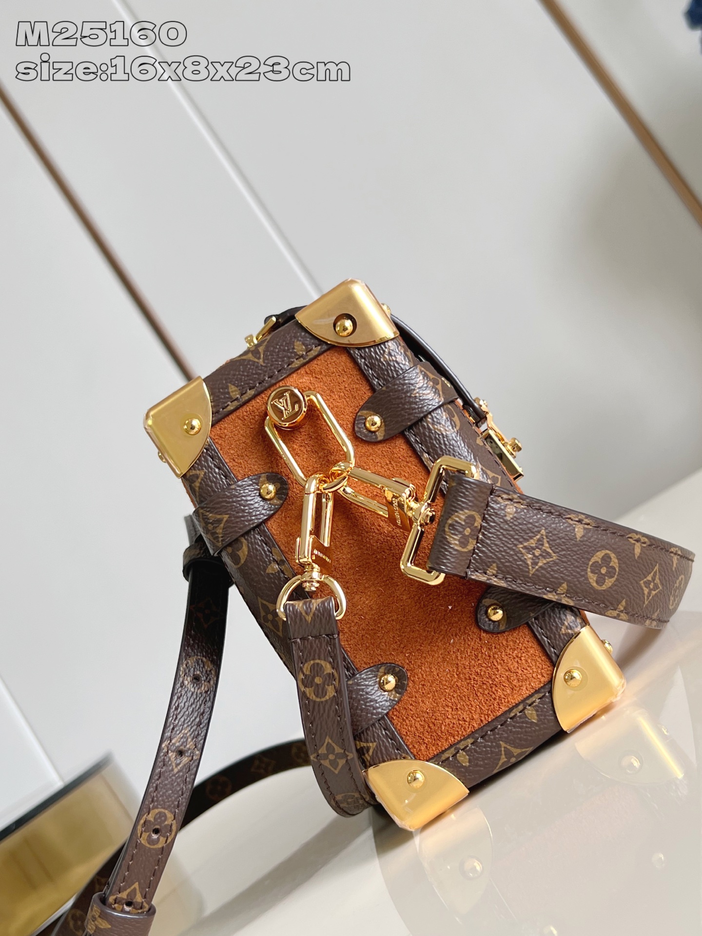 【顶级原单 M25160棕 】M15072 本款 Side Trunk 中号手袋出自 Back to S