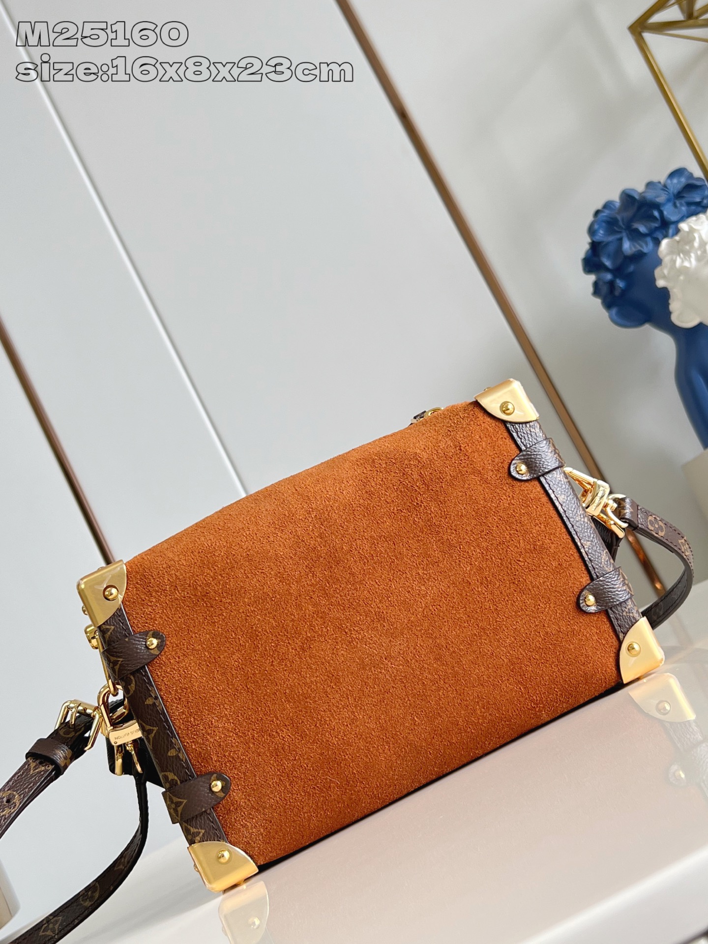 【顶级原单 M25160棕 】M15072 本款 Side Trunk 中号手袋出自 Back to S